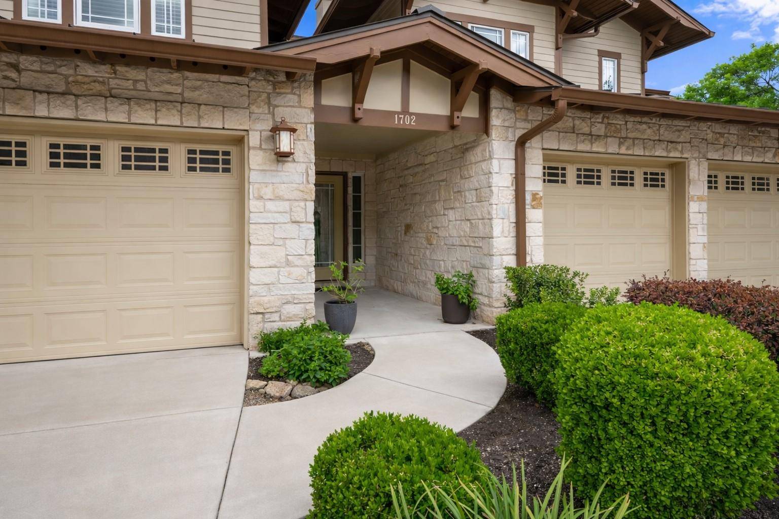 2930 Grand Oaks LOOP #1702, Cedar Park, TX 78613