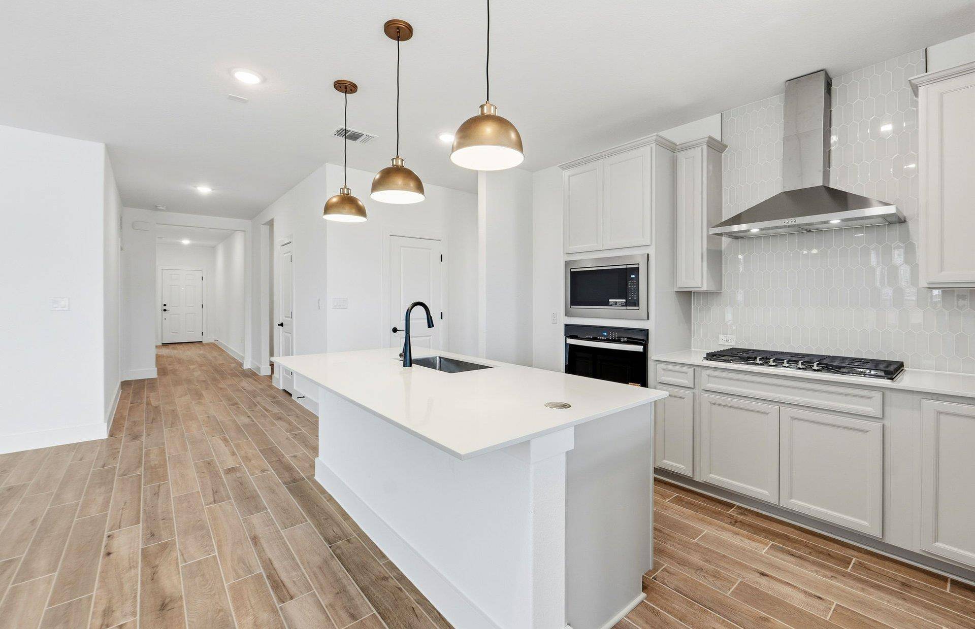 16812 Bustillos PASS, Manor, TX 78653