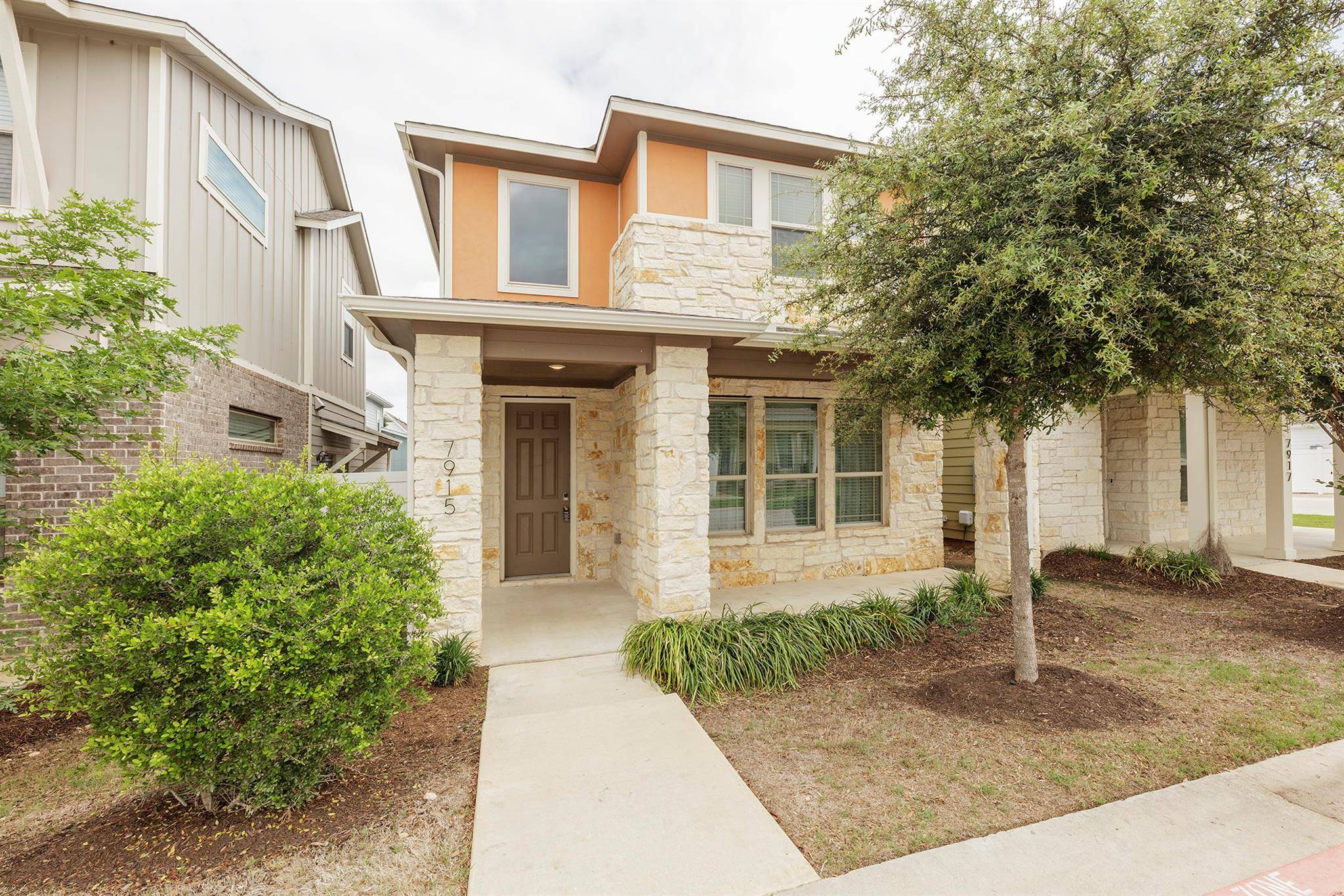 7915 Mellencamp DR, Austin, TX 78744