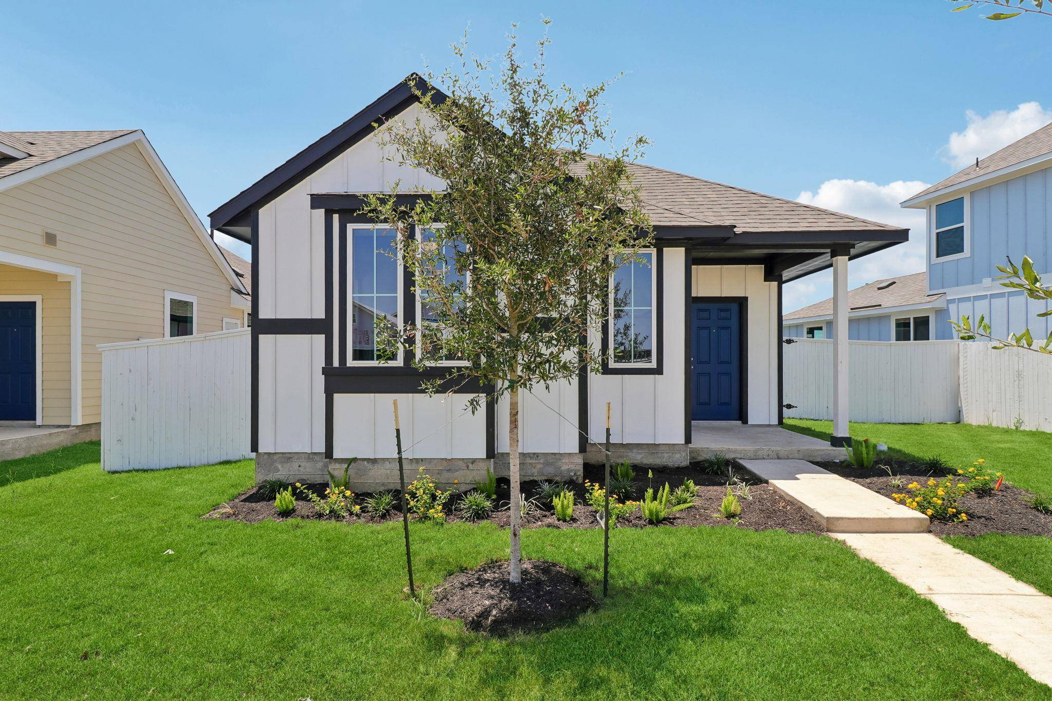 169 Cider Creek DR, Elgin, TX 78621