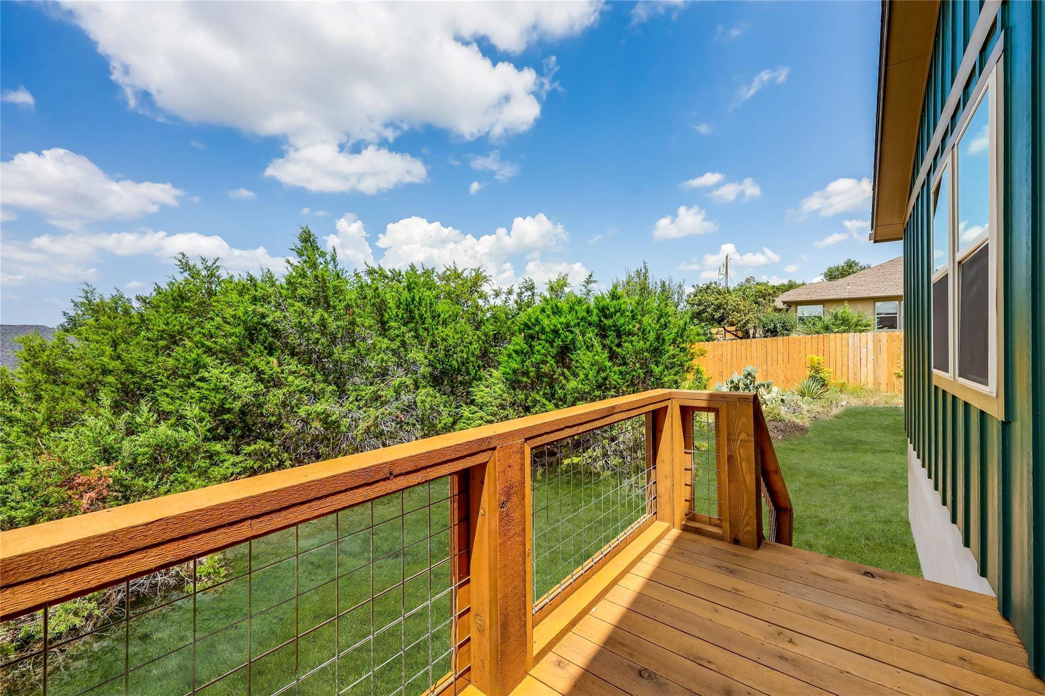 4005 Rockpark CIR, Lago Vista, TX 78645