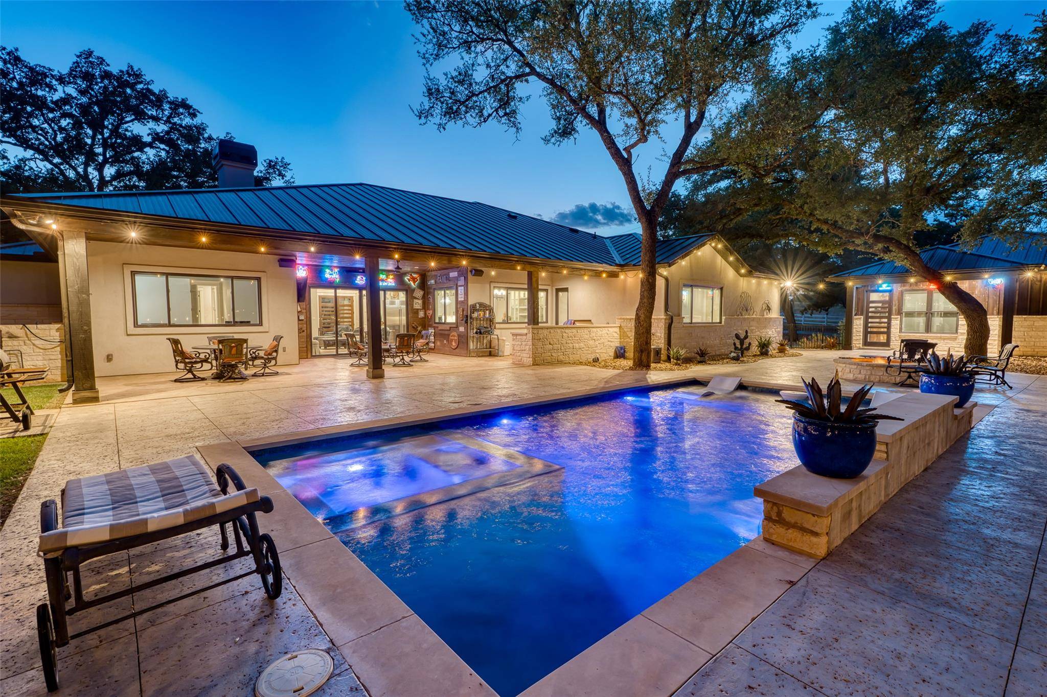 417 Haney Trace, Horseshoe Bay, TX 78657