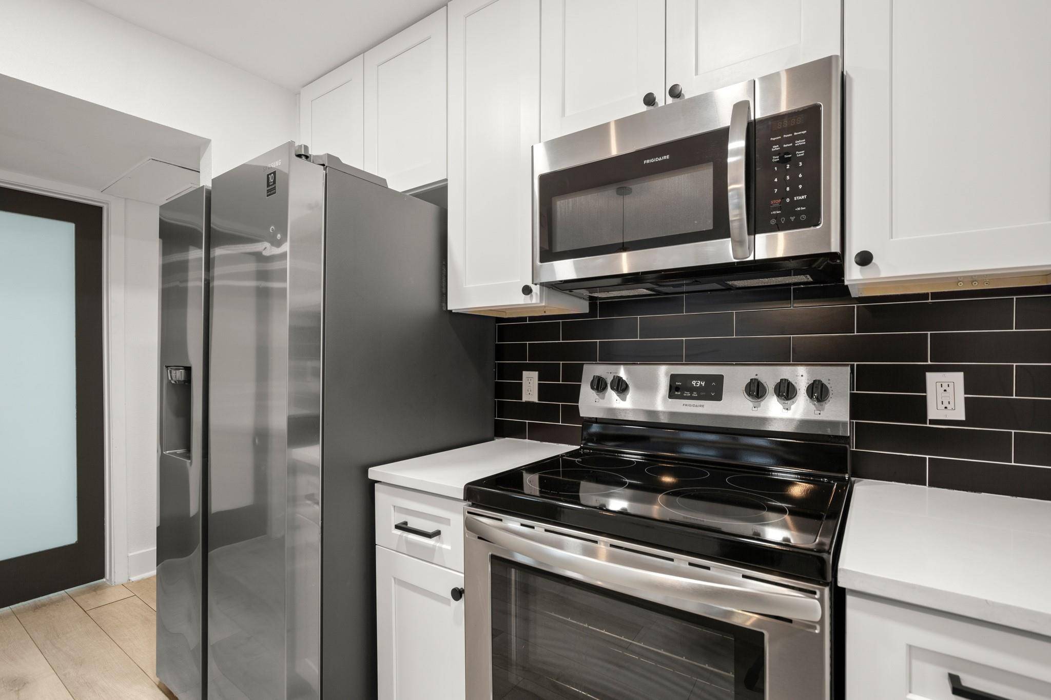 909 Reinli ST #103, Austin, TX 78751