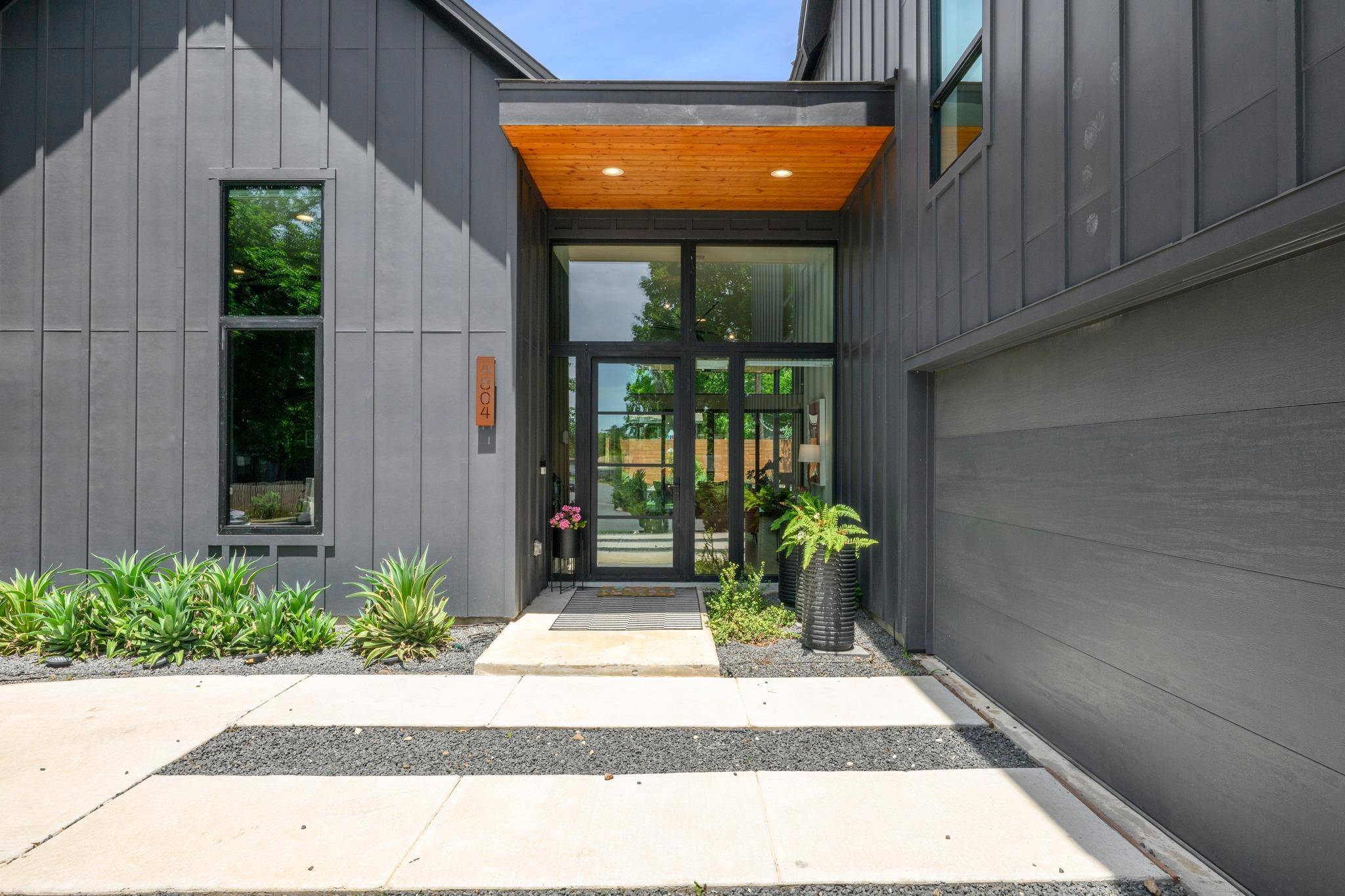 4804 Gladeview, Austin, TX 78745
