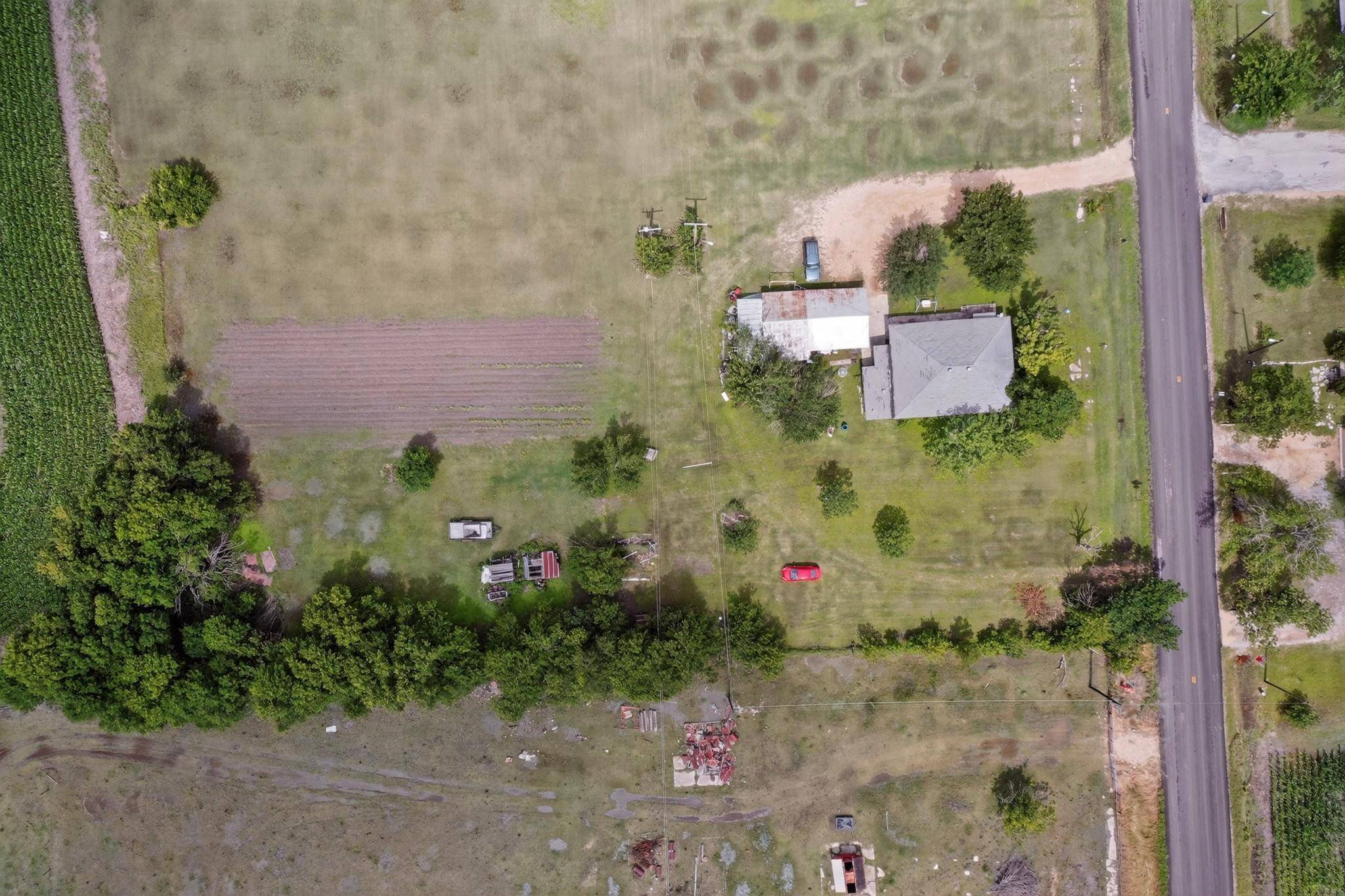 711 E Clark ST, Bartlett, TX 76511