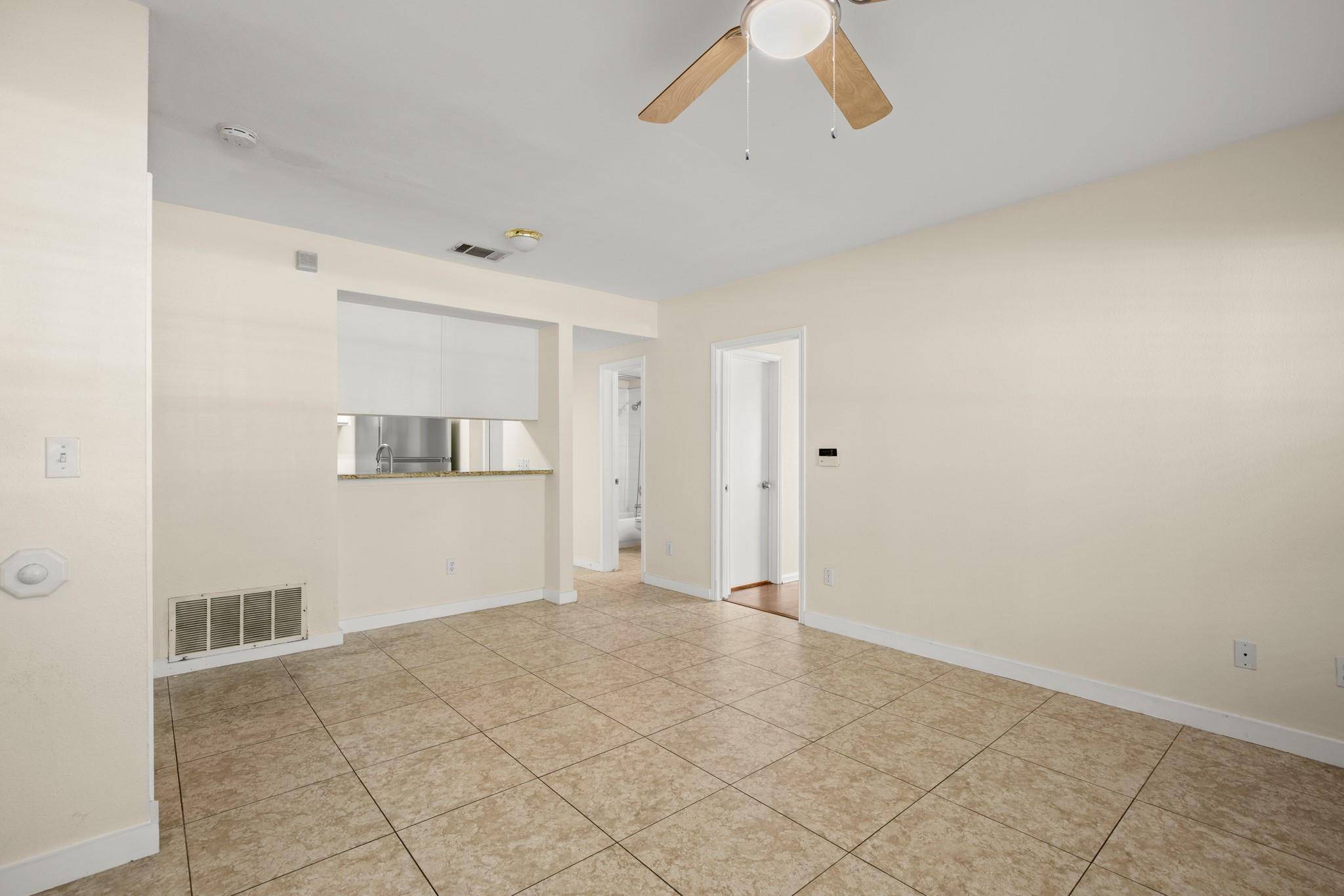 712 W 21st ST #101, Austin, TX 78705