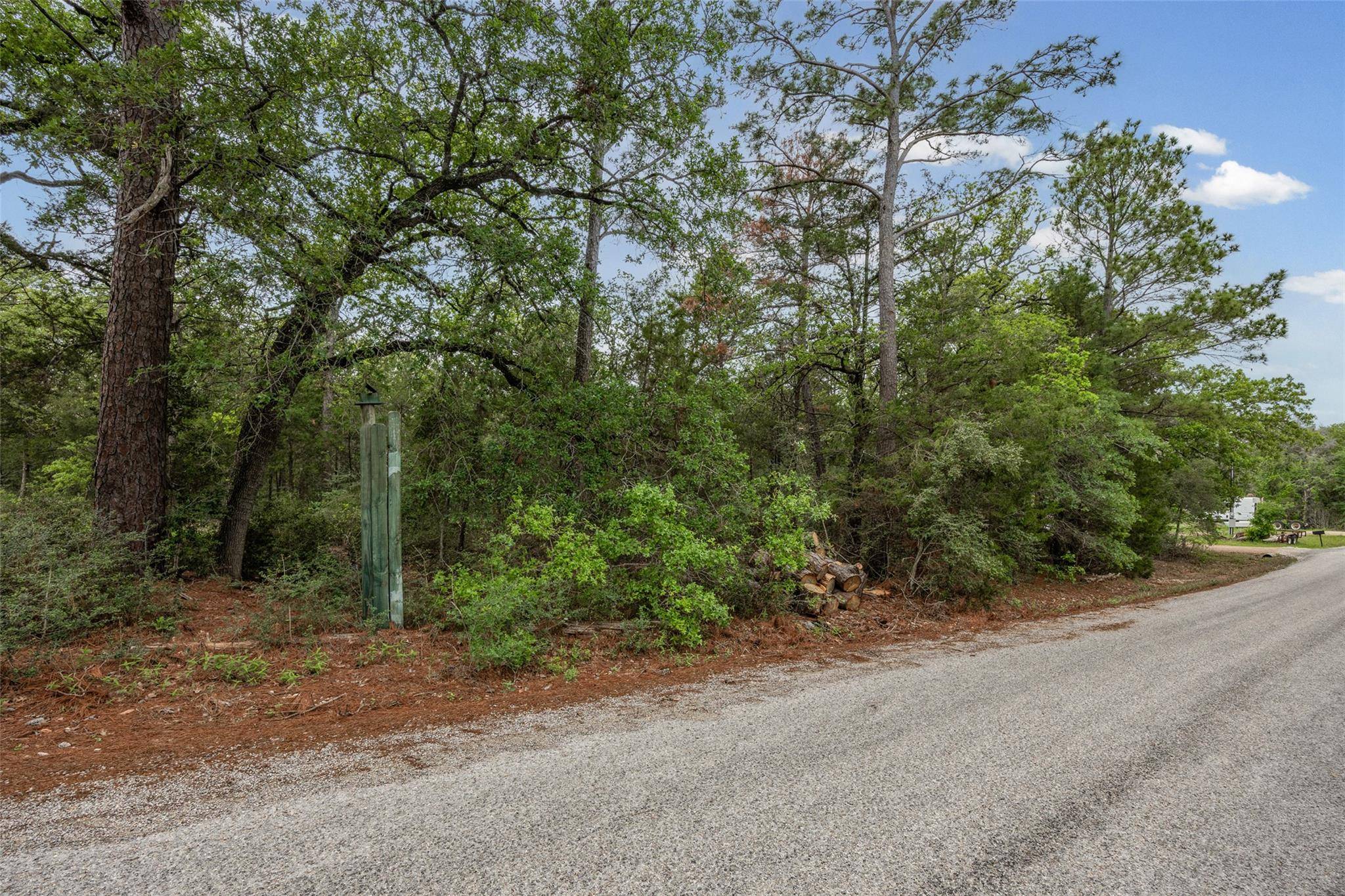 TBD Commanche DR, Smithville, TX 78957
