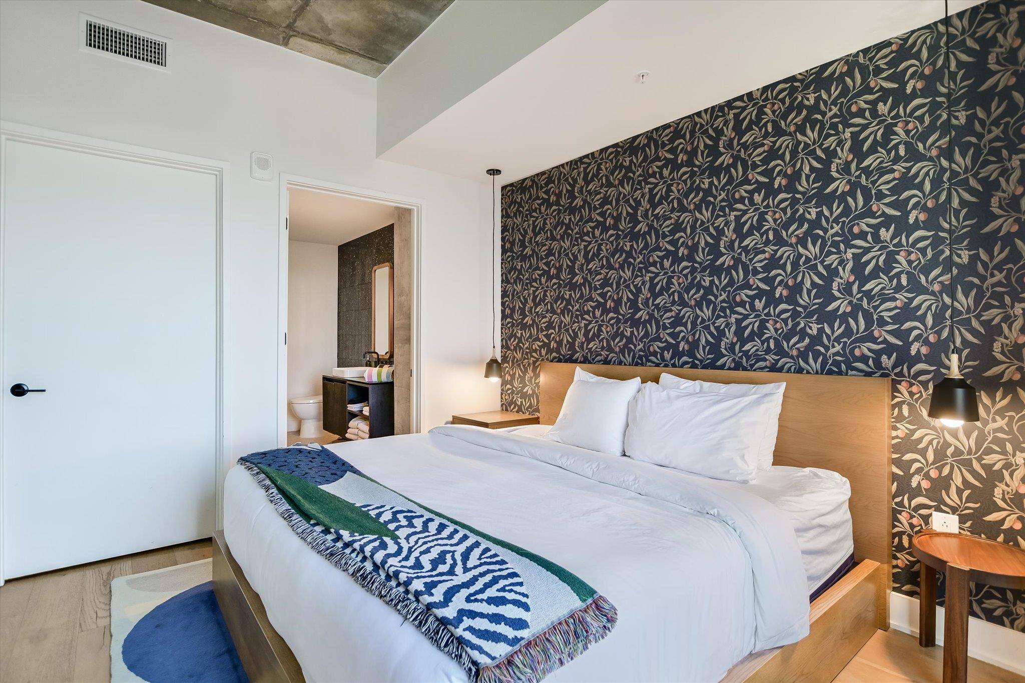 48 East Ave #1711, Austin, TX 78701
