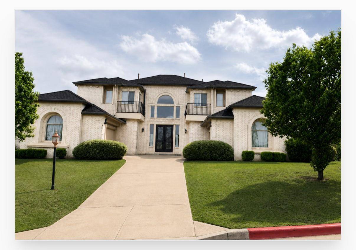 404 Aria DR, Austin, TX 78738
