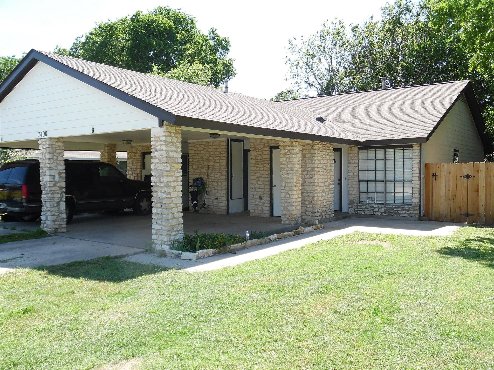 7400 Dixie DR #B, Austin, TX 78744