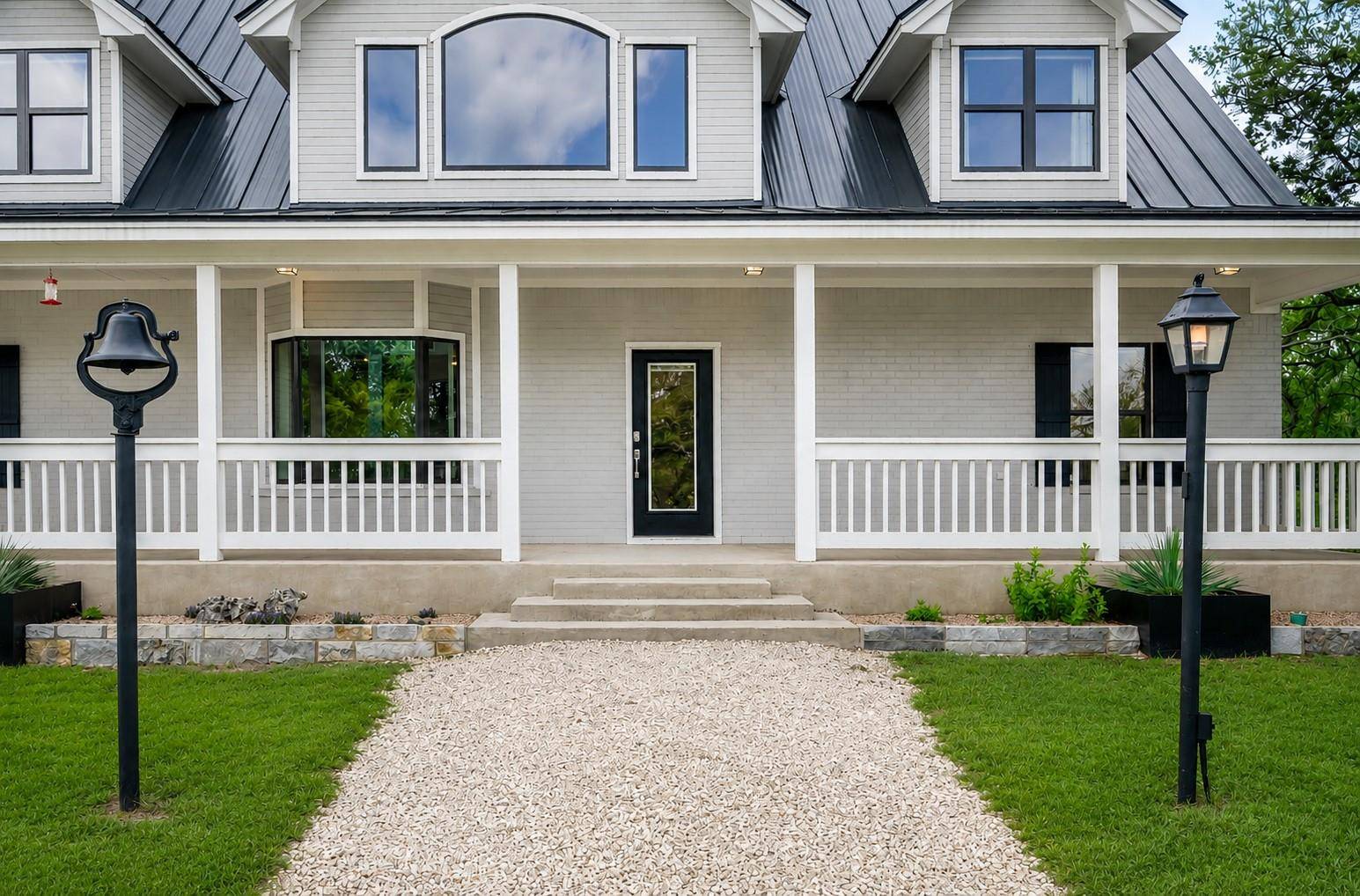 330 Live Oak Hills CT, San Marcos, TX 78666