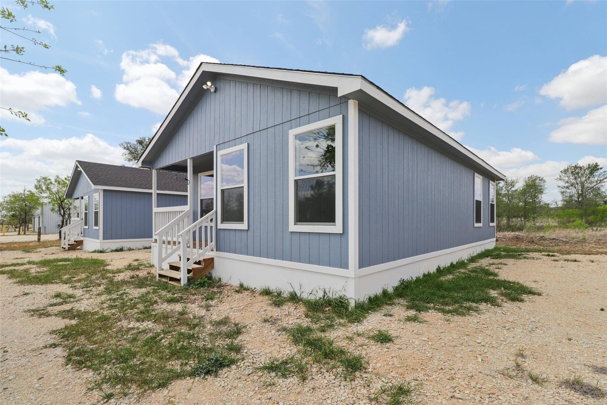 1087 Schubert LN #D, Kyle, TX 78640