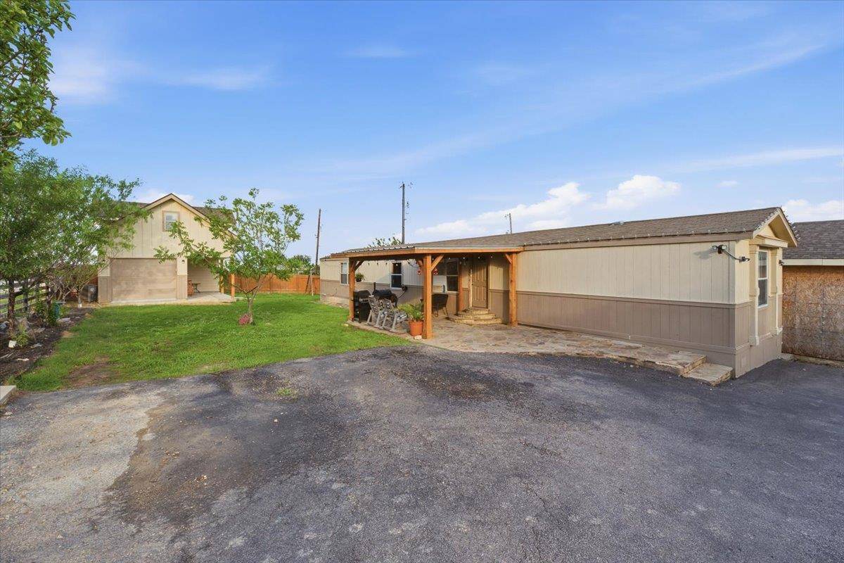 112 Storm CT, Kyle, TX 78640
