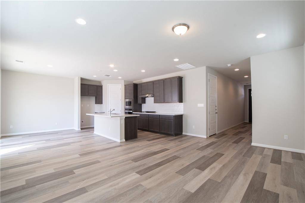 177 Fluttermill LOOP, Liberty Hill, TX 78642