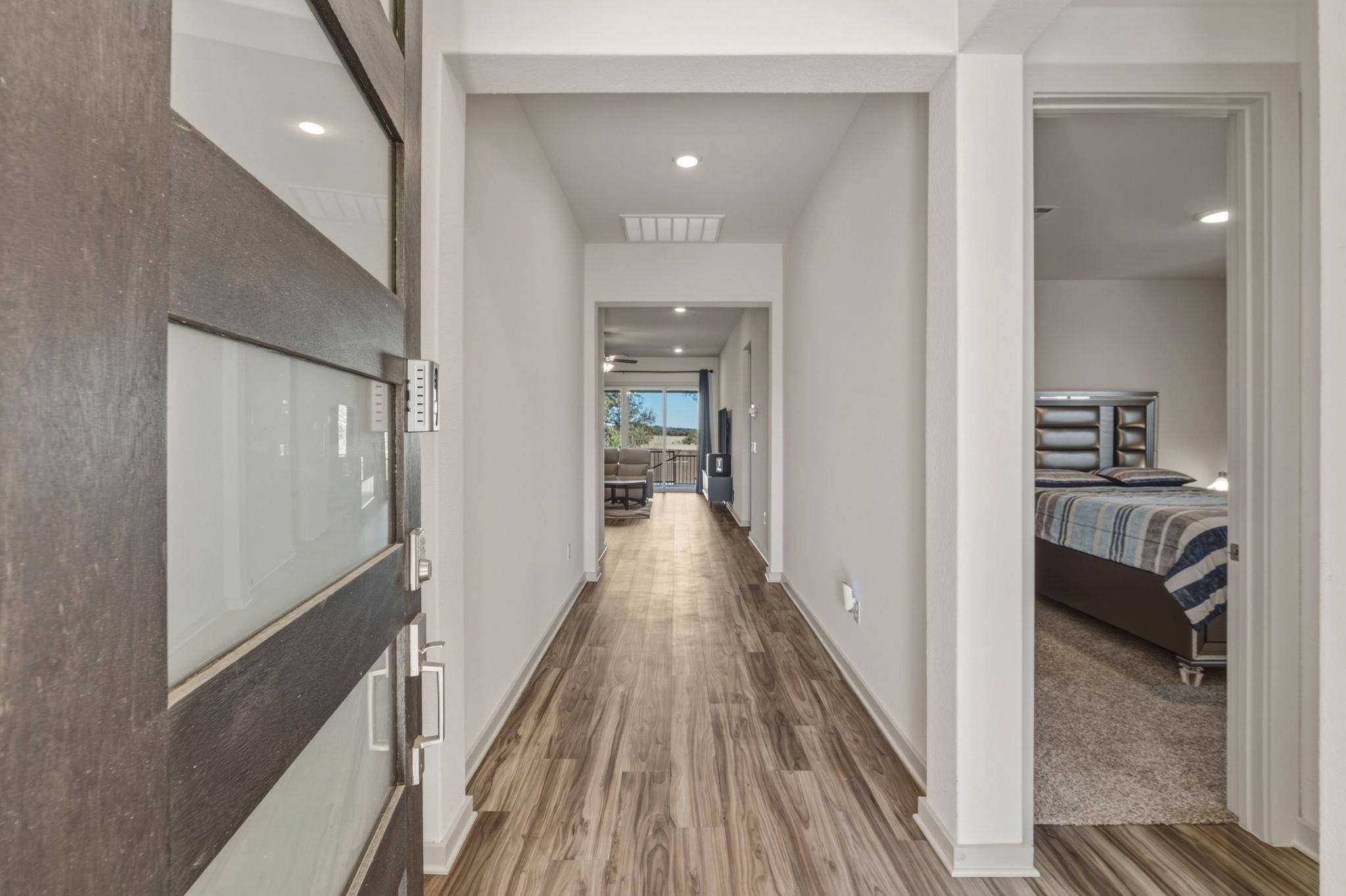 1640 Flying Horseshoe BND, Georgetown, TX 78628