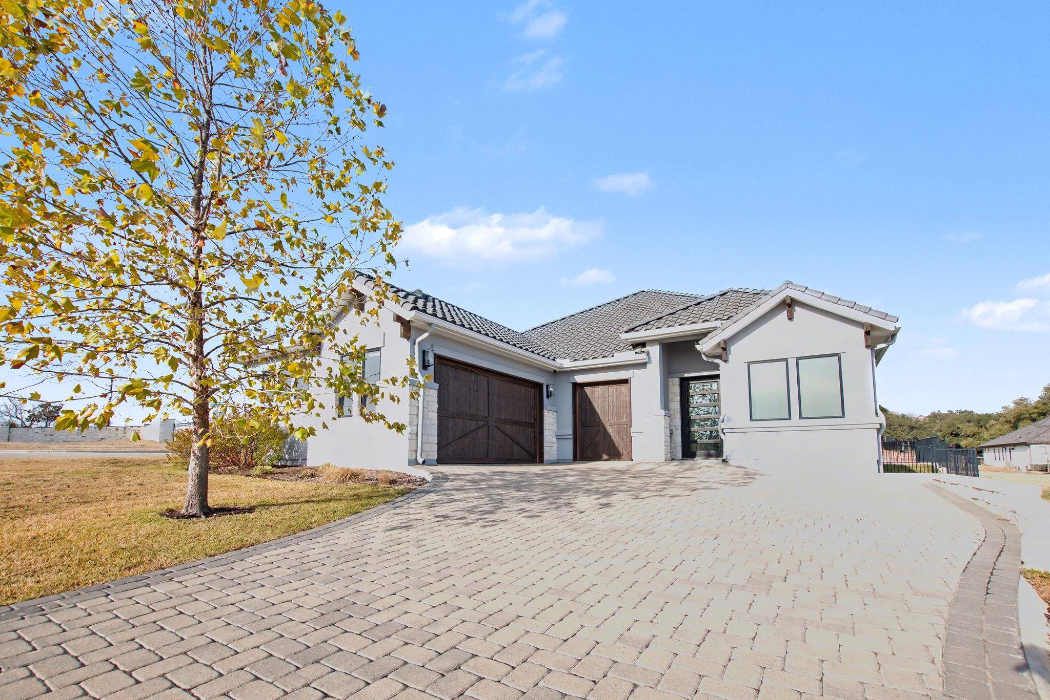 1837 Art Adams WAY, Spicewood, TX 78669