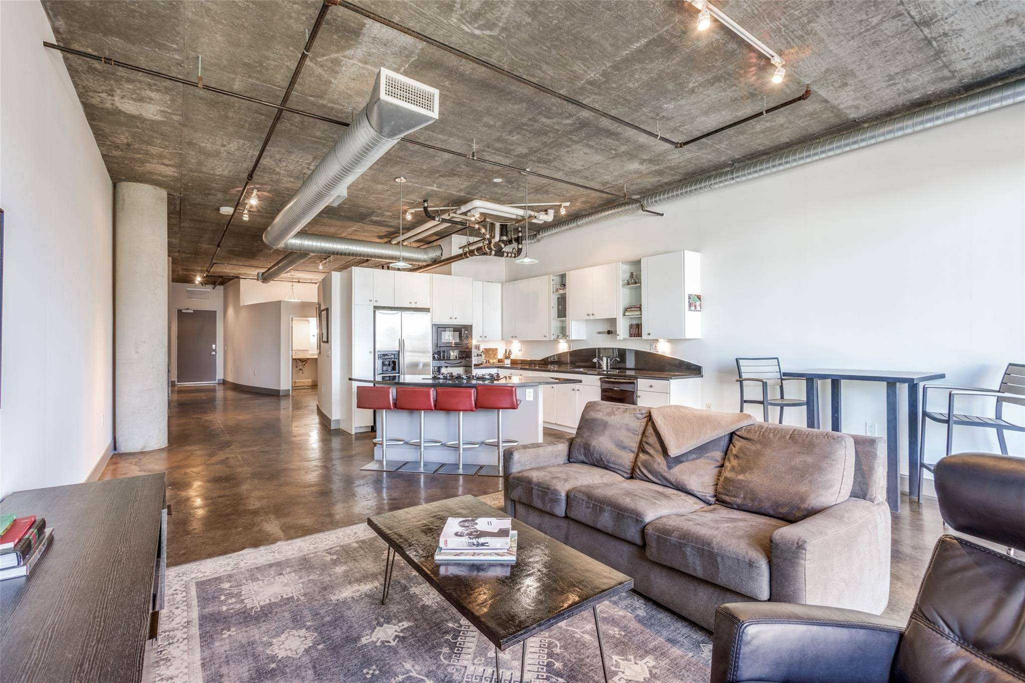 311 W 5th ST #704, Austin, TX 78701