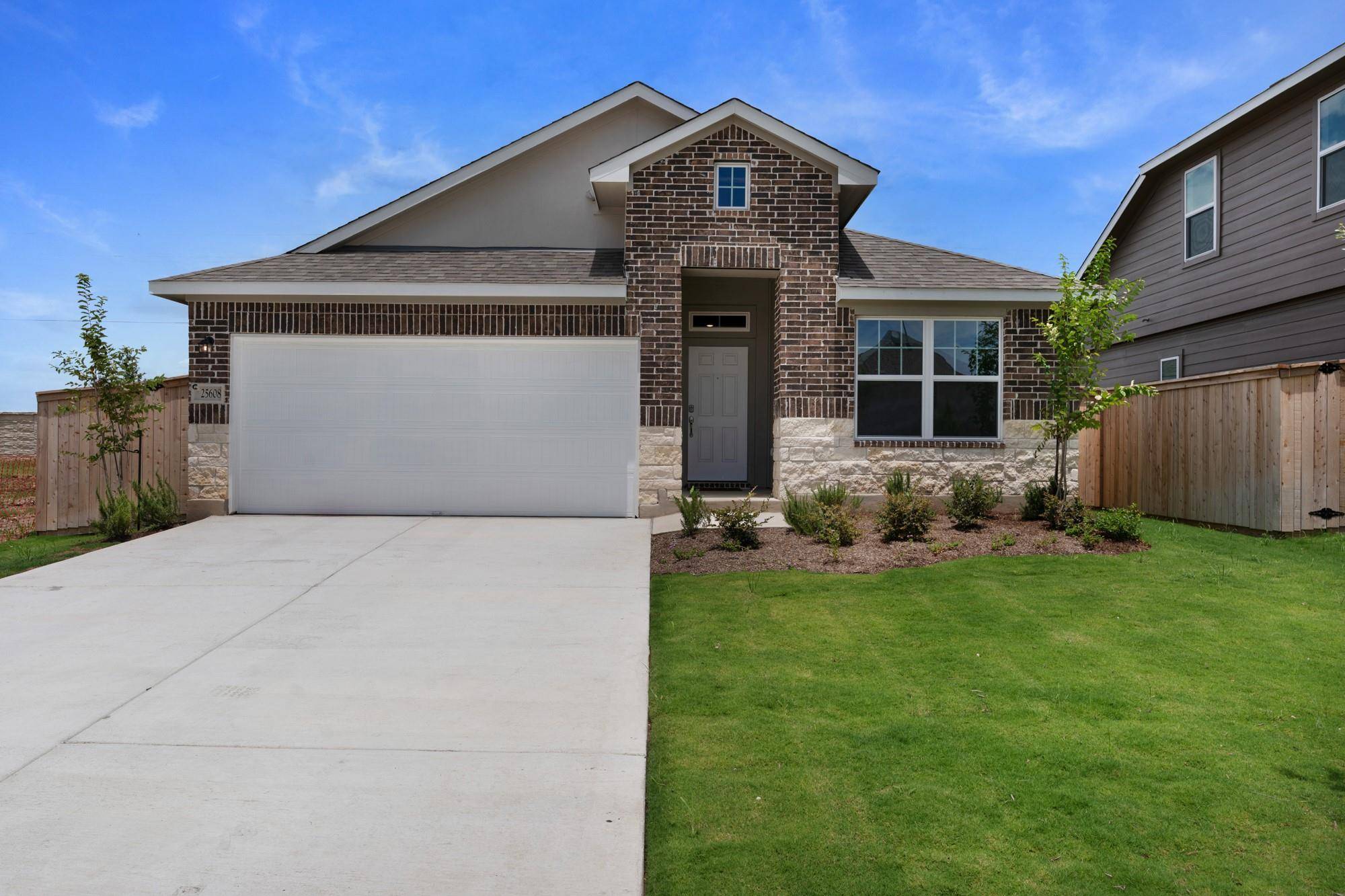 25608 Wheat Seed LN, Elgin, TX 78621