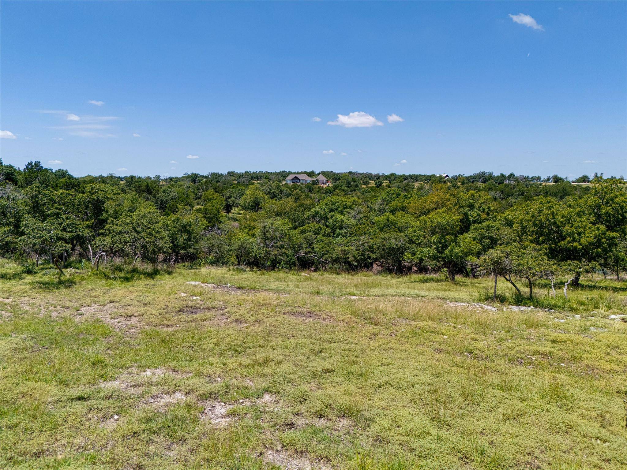 19 N Cielo Vista CT, Fredericksburg, TX 78624