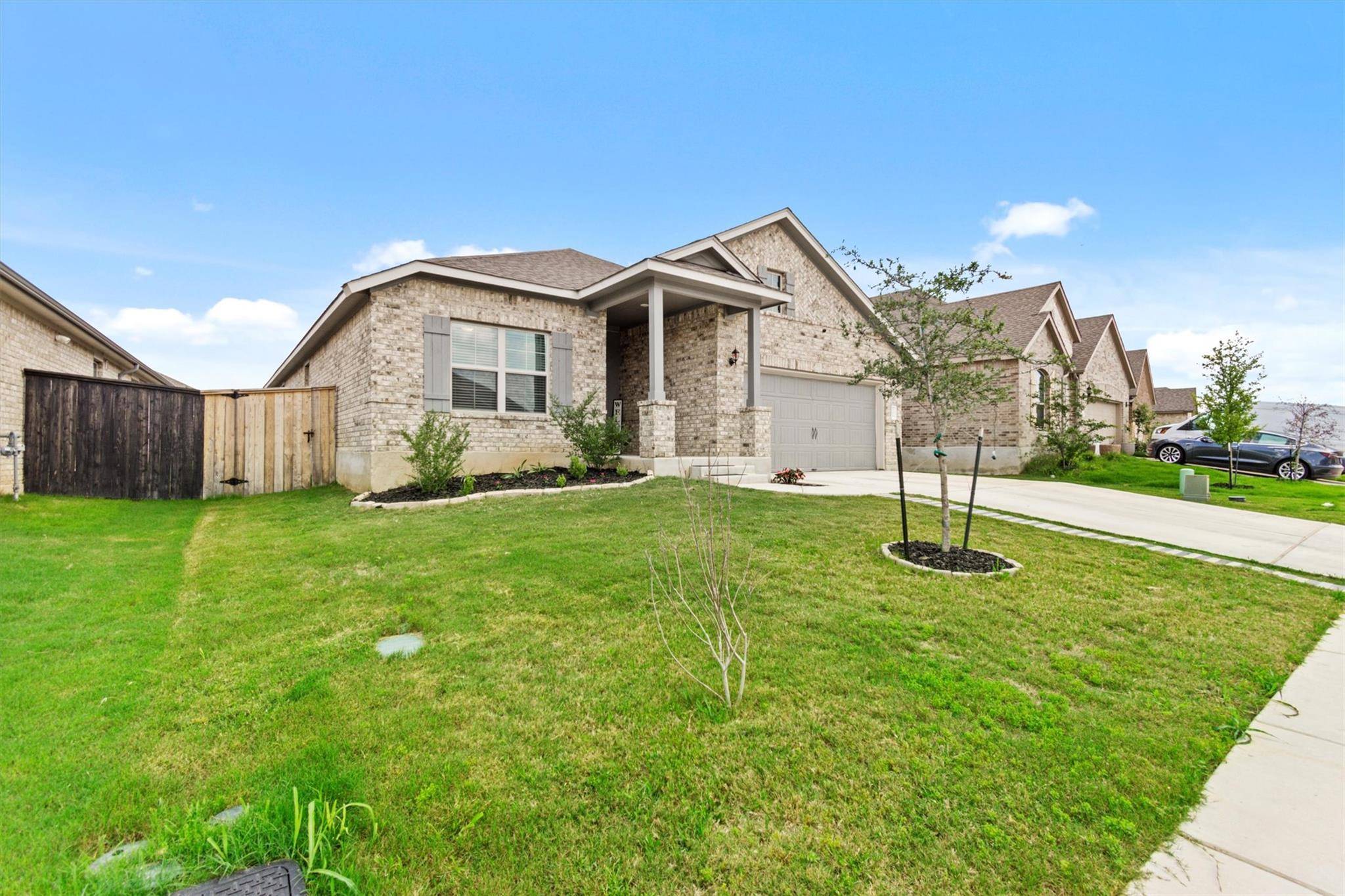 128 Smokebush TRL, Bastrop, TX 78602