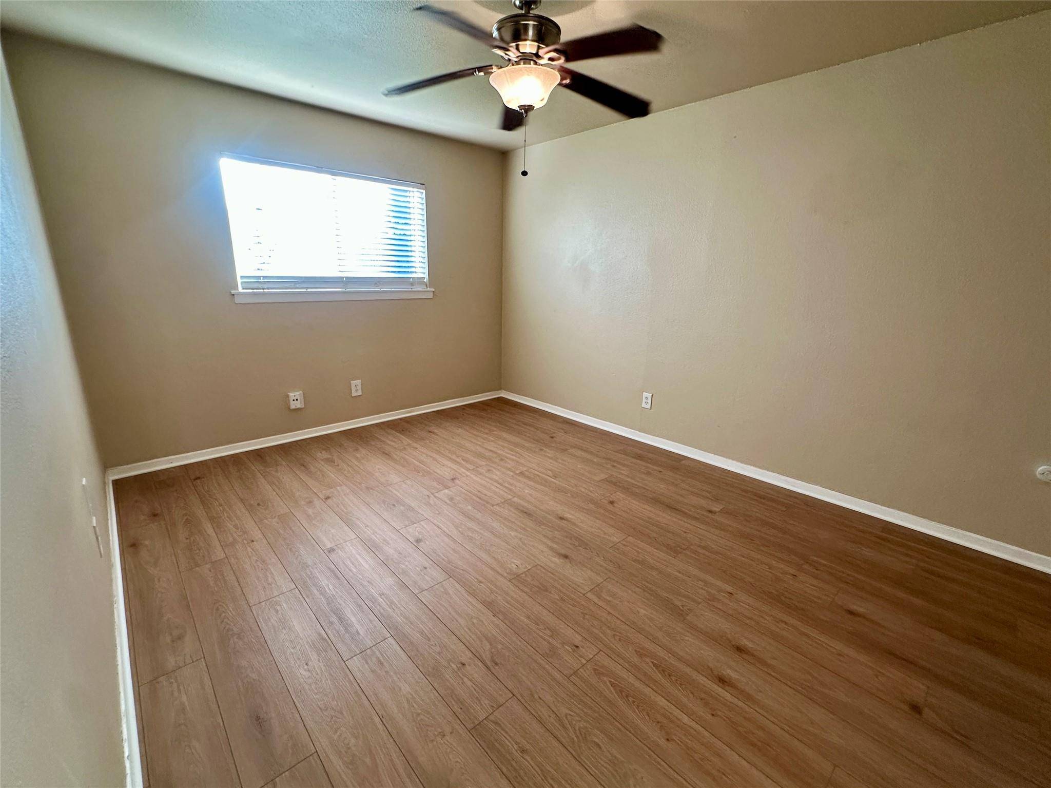 803 W 28th ST #106, Austin, TX 78705