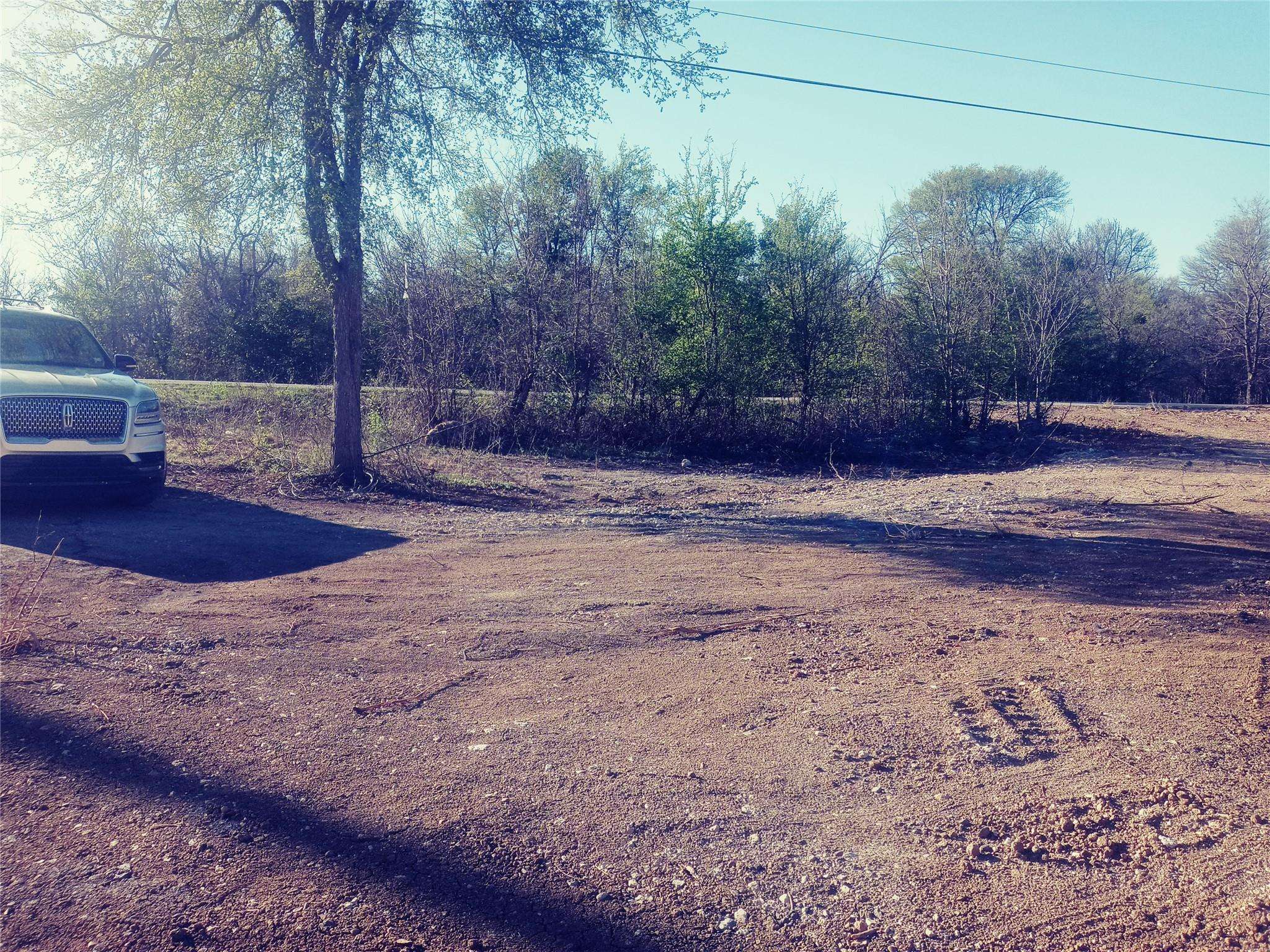 8818 Elroy RD, Del Valle, TX 78617