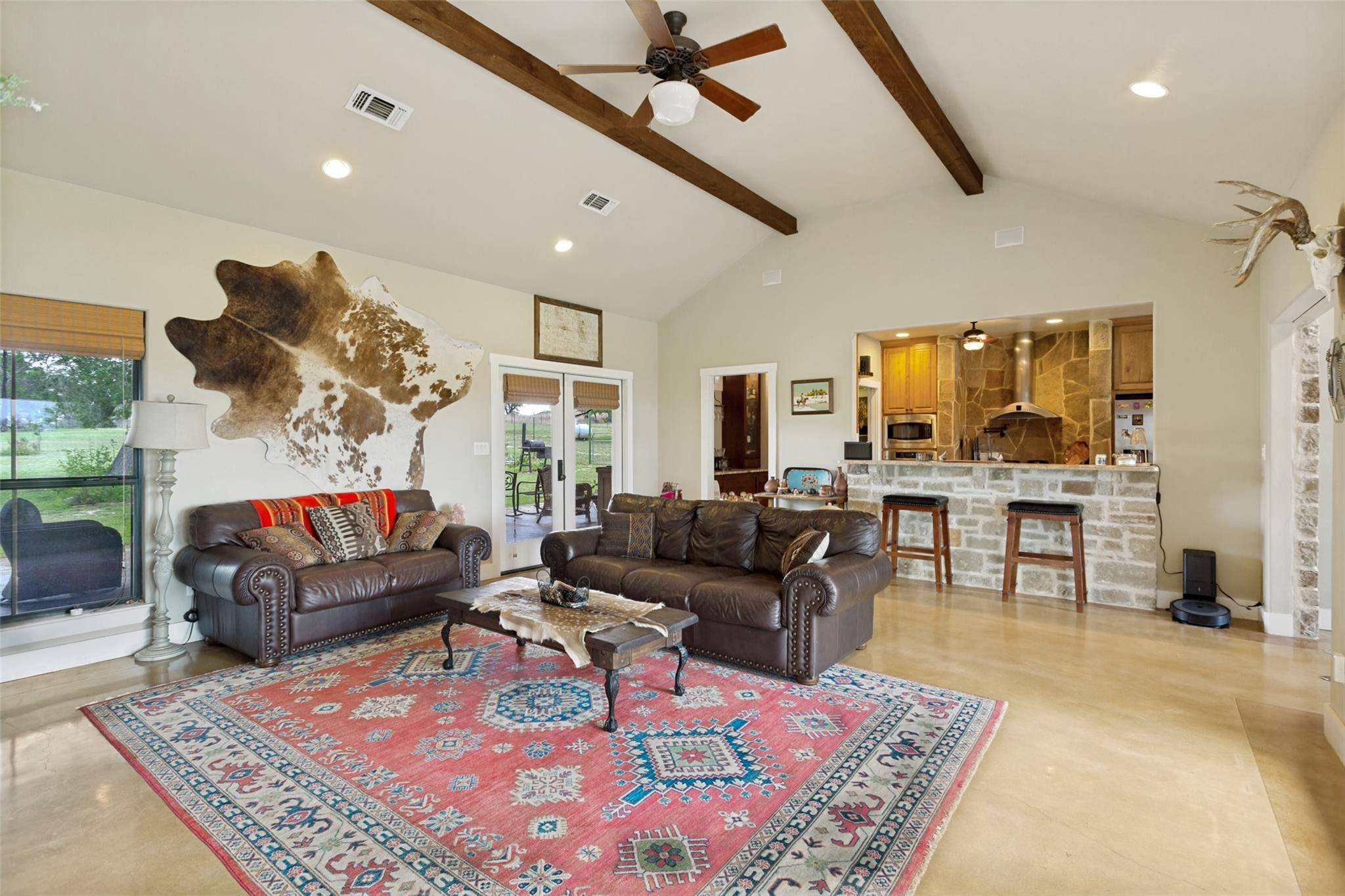 988 Kendall Jackson, Comfort, TX 78013