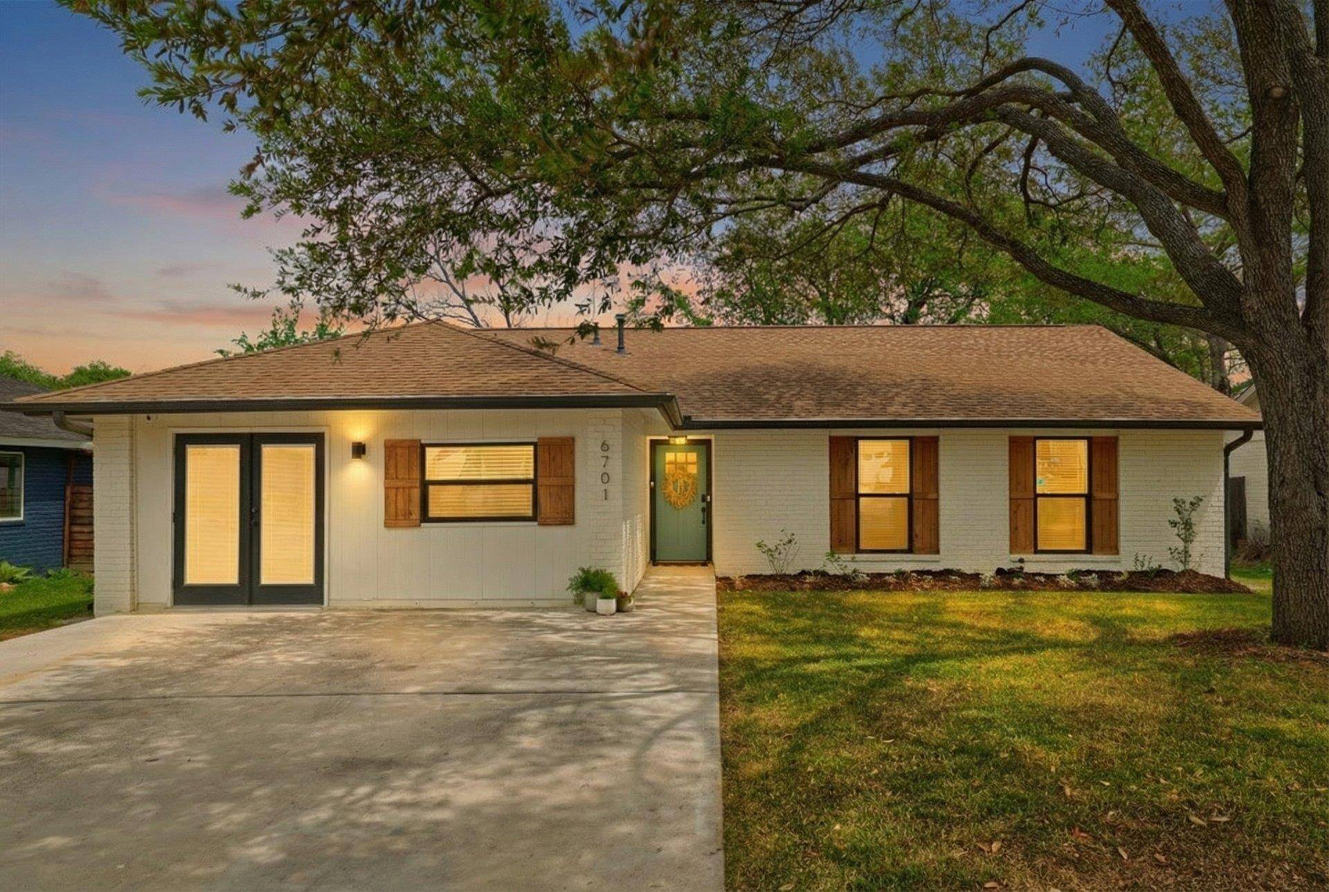 6701 Lancret Hill DR, Austin, TX 78745