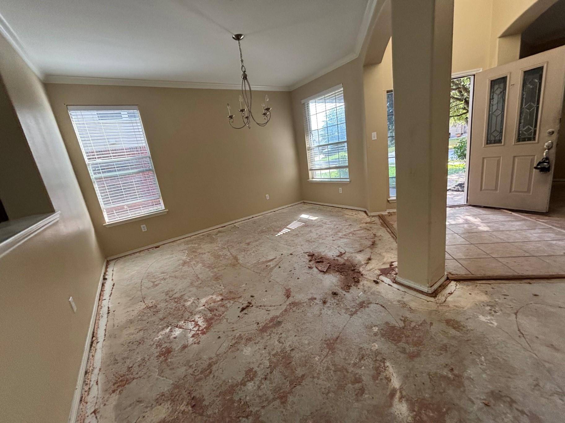 12621 Wayne Spur LN, Elgin, TX 78621