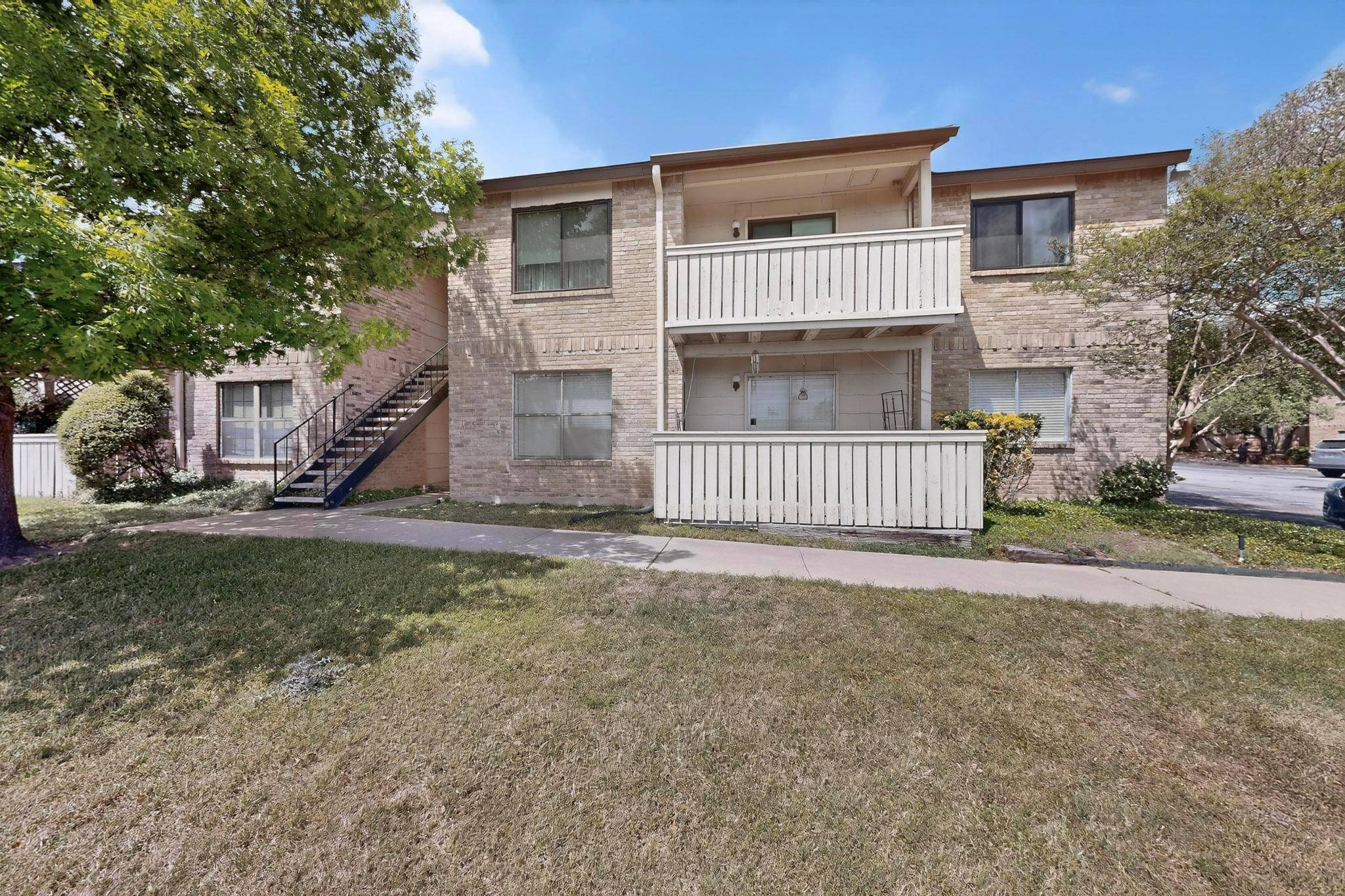 8210 Bent Tree RD #104, Austin, TX 78759