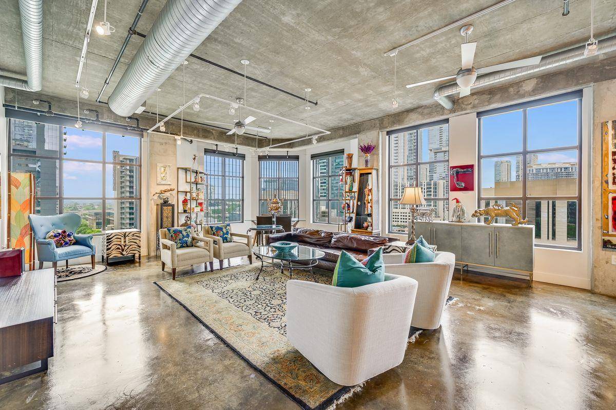 311 W 5th ST #1002, Austin, TX 78701