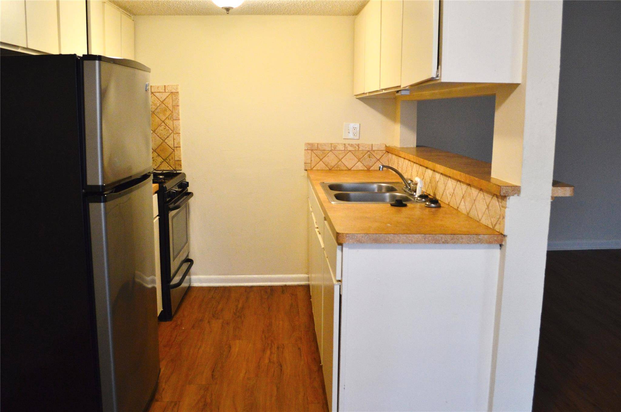 4709 Harmon Ave #305, Austin, TX 78751