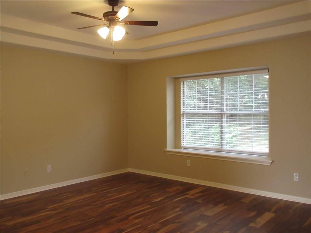 2405 Farragret CV, Lago Vista, TX 78645