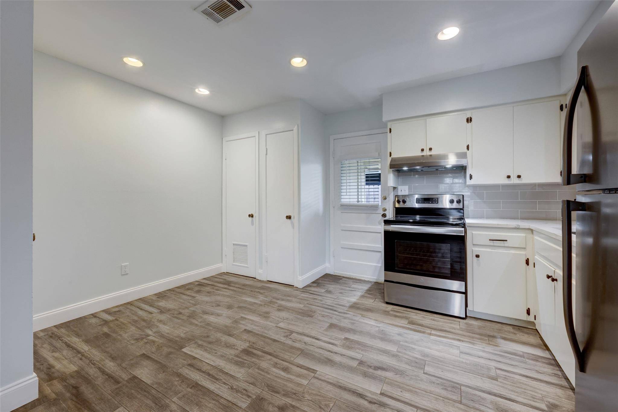 2701 ST EDWARDS CRES #A, Austin, TX 78704