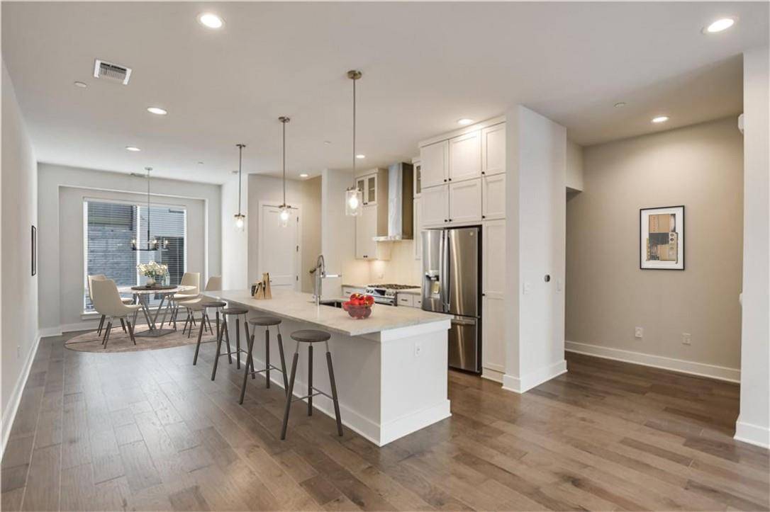 3905 Vantage DR, Austin, TX 78731