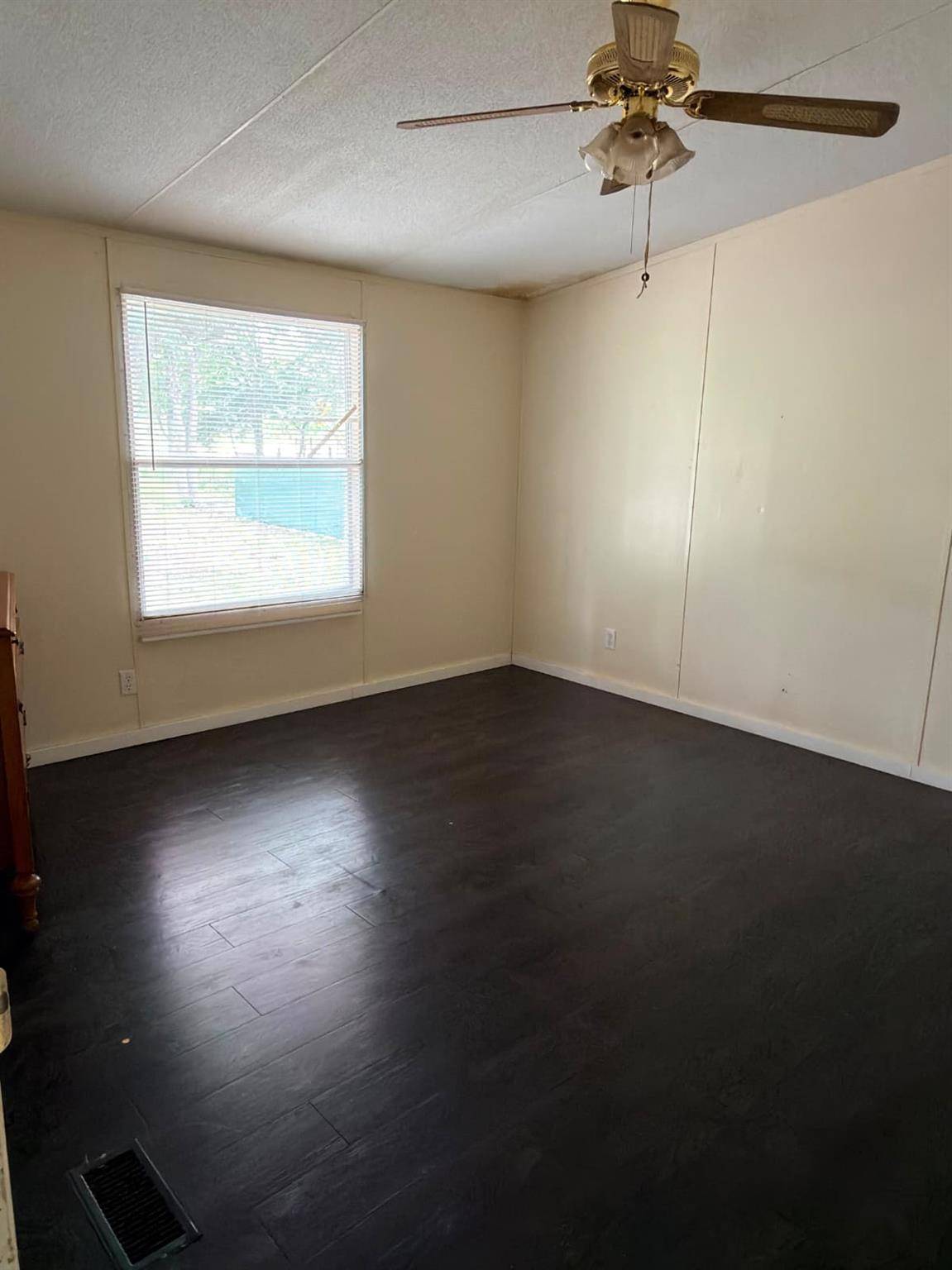 8607 Burleson Manor RD #A, Manor, TX 78653