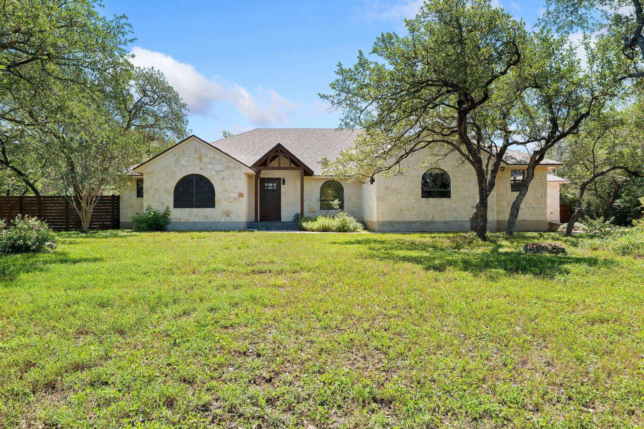105 N Laurelwood DR, Austin, TX 78733