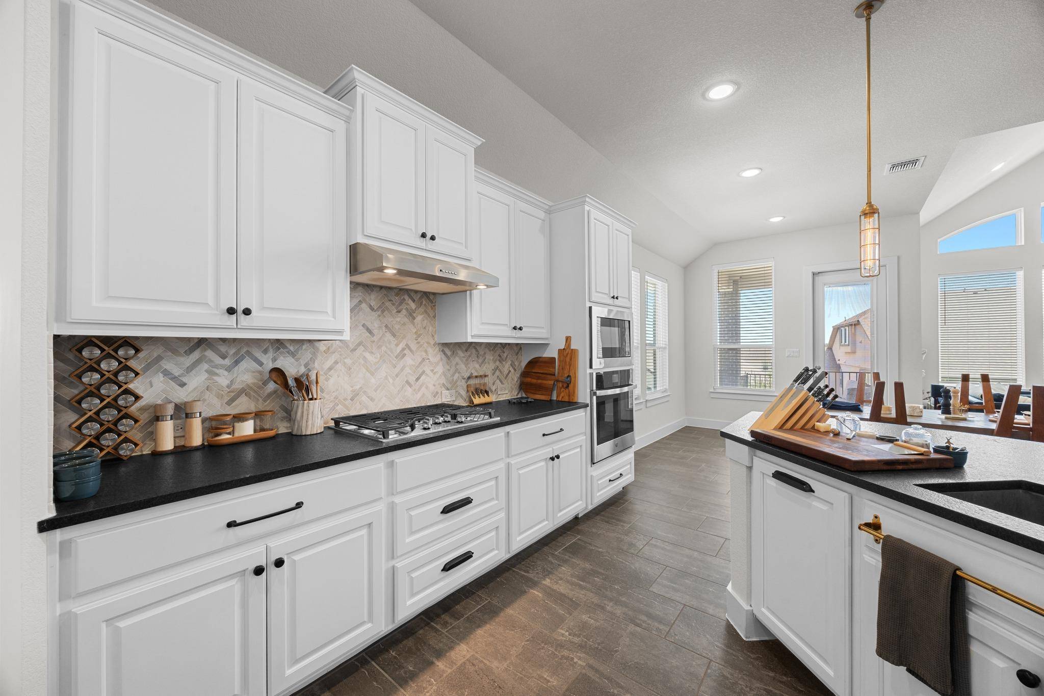 109 High Plains DR, Georgetown, TX 78628