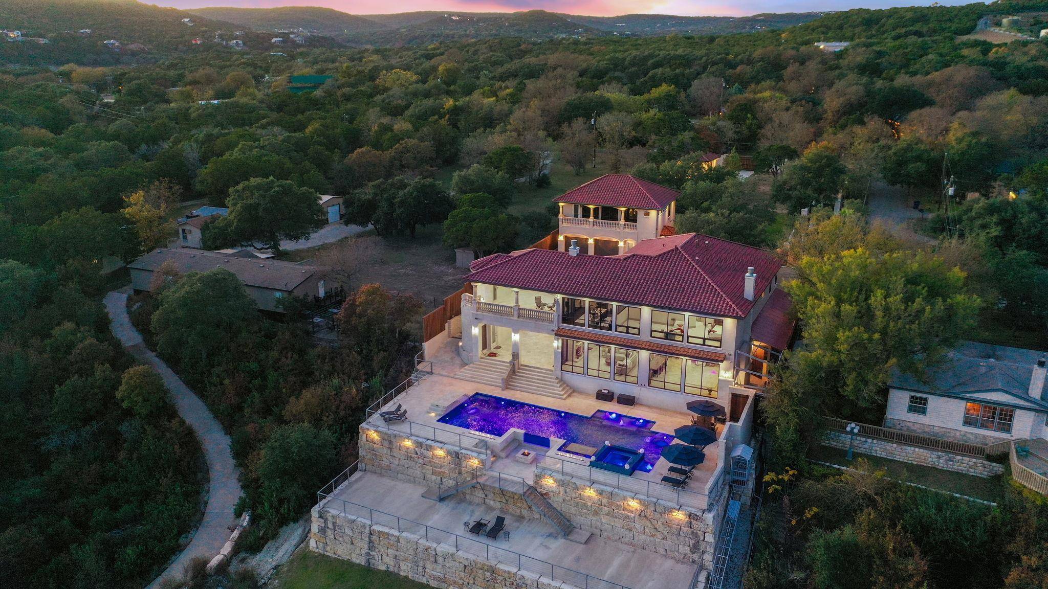 17011 E Darleen DR, Leander, TX 78641
