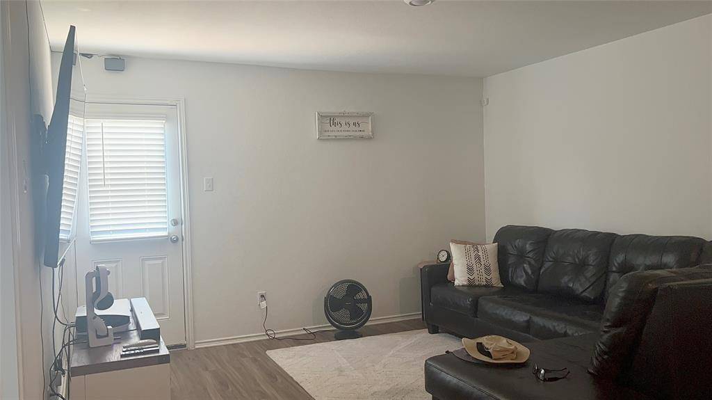 305 Mica TRL, Maxwell, TX 78656