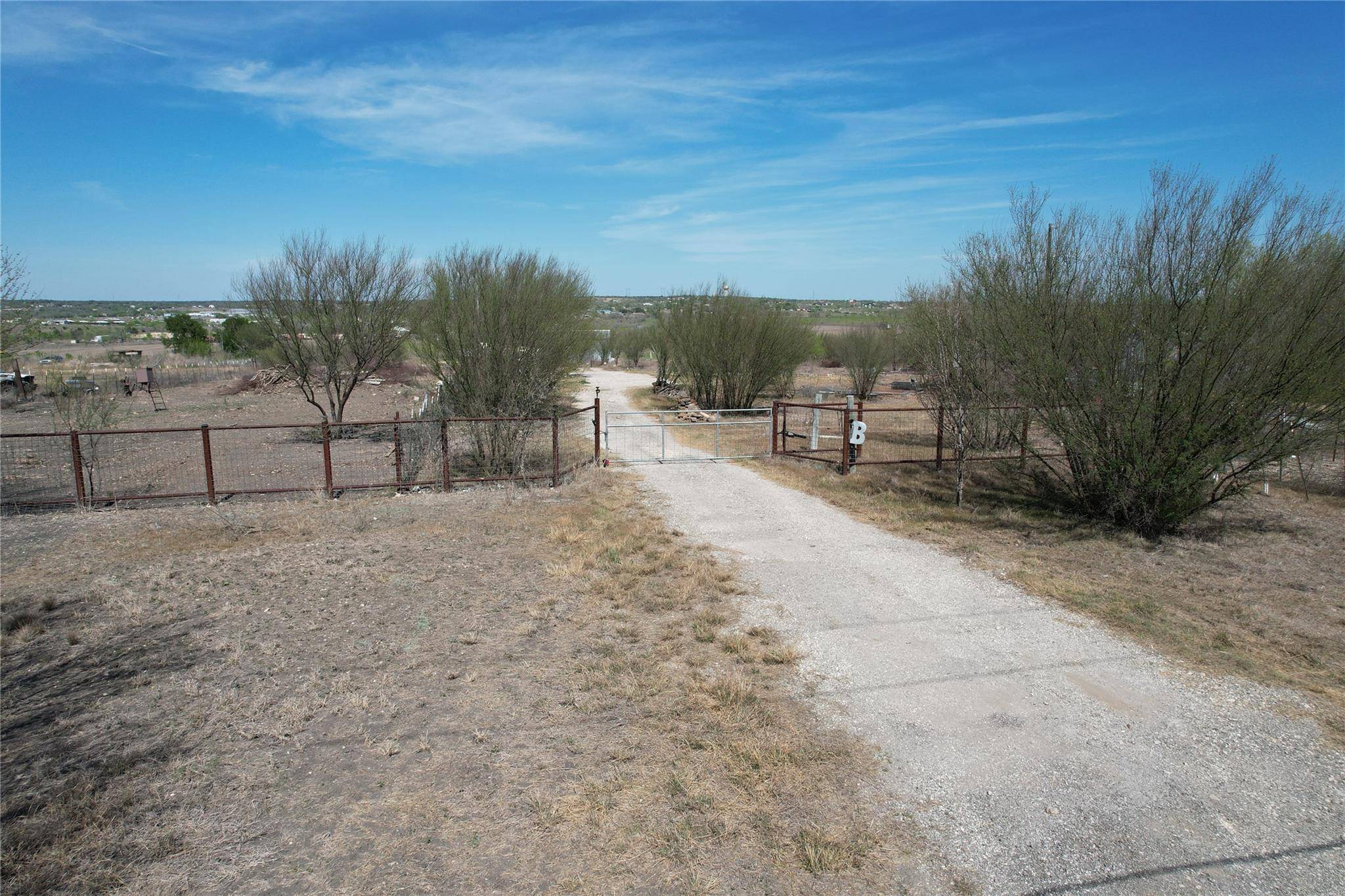 1205 Graef RD #B, Kyle, TX 78640