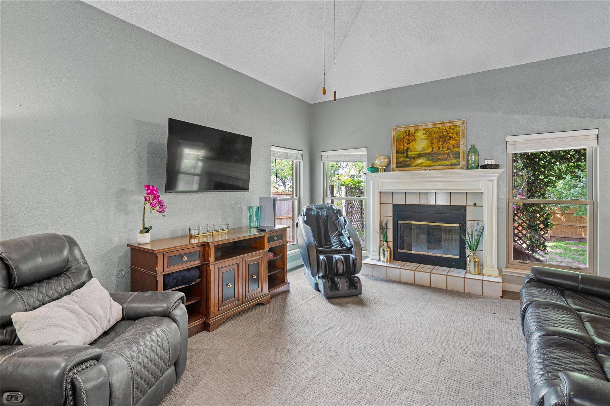 1912 Gaylord DR, Austin, TX 78728