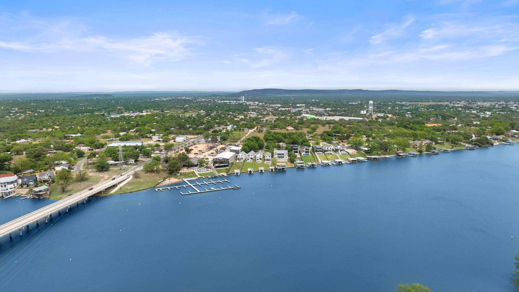 1324 Euel Moore DR, Kingsland, TX 78639