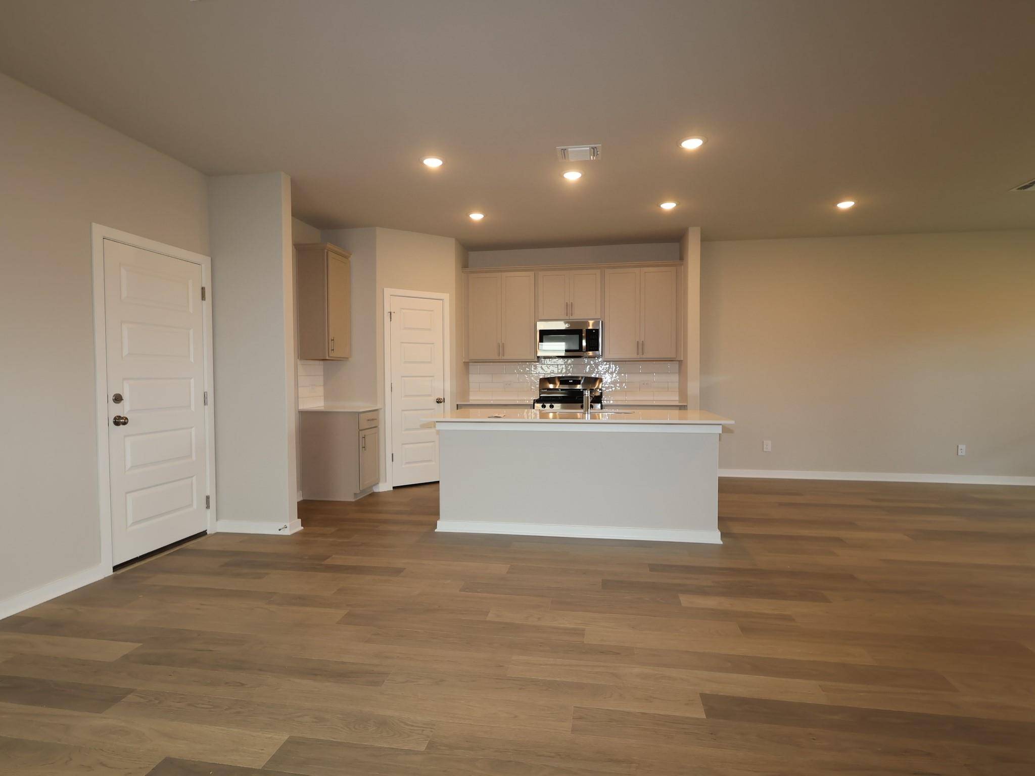 162 Heritage Forest PKWY, Dripping Springs, TX 78620