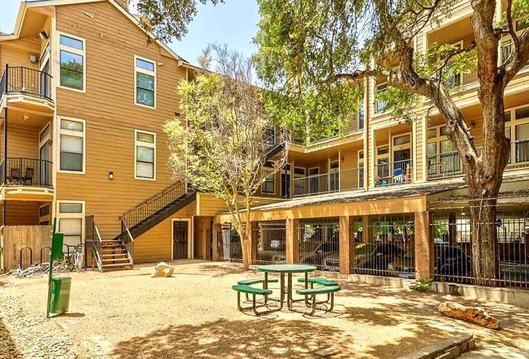 2802 Nueces ST #211, Austin, TX 78705