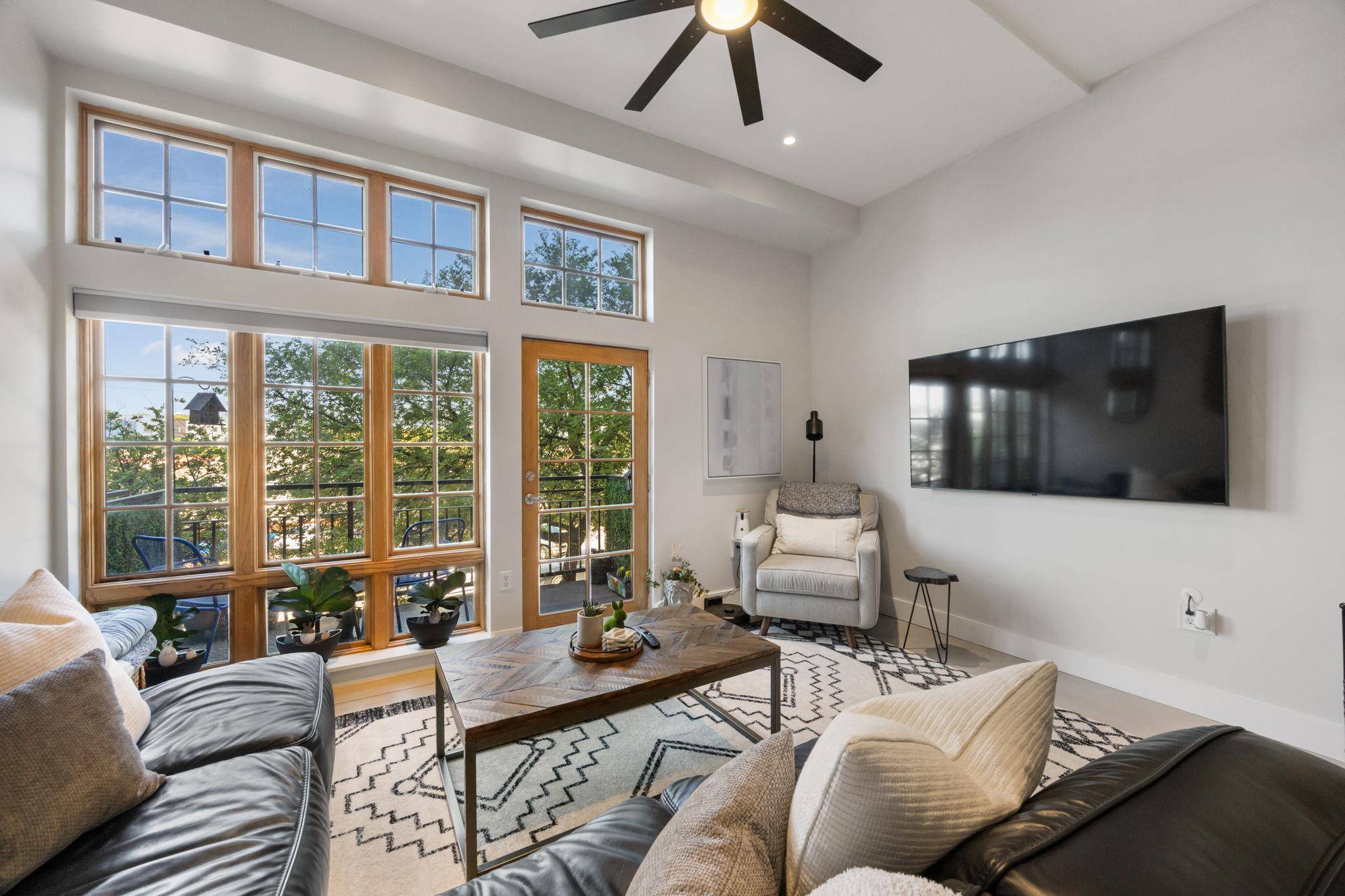 2235 E 6th ST #216, Austin, TX 78702