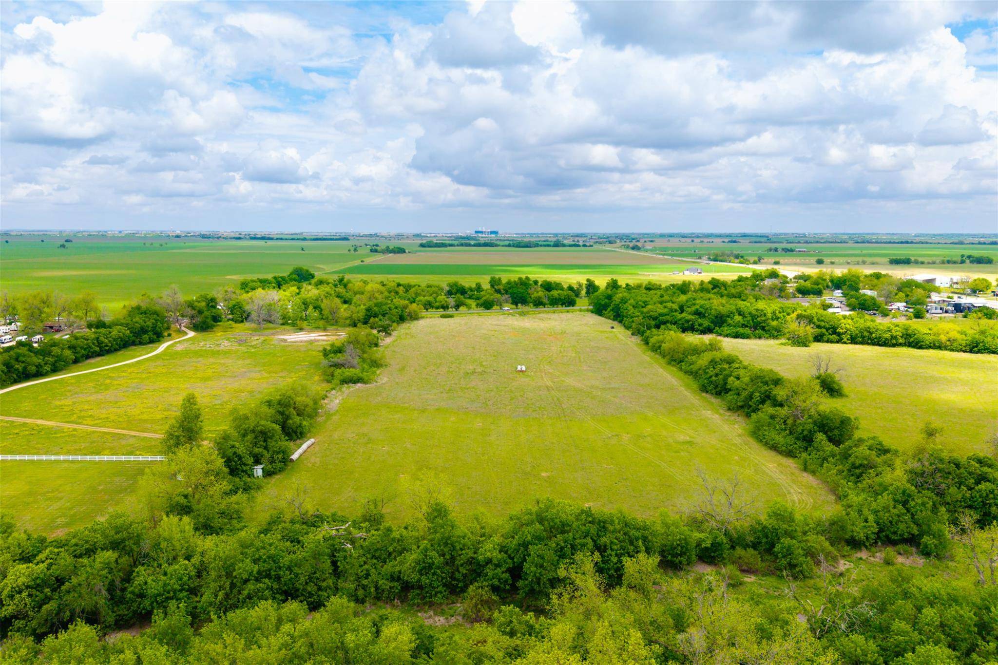 18.45 Acres FM 1660, Taylor, TX 76574