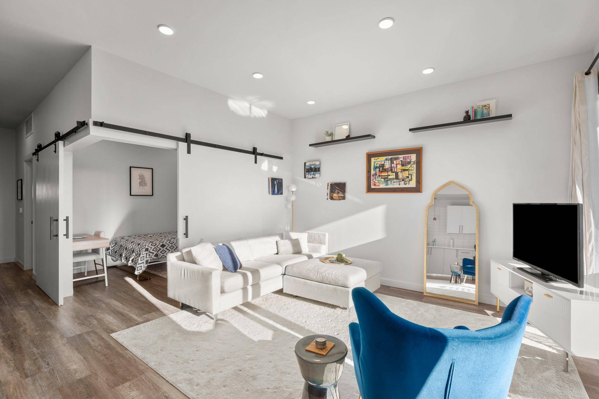 4004 Banister LN #202, Austin, TX 78704