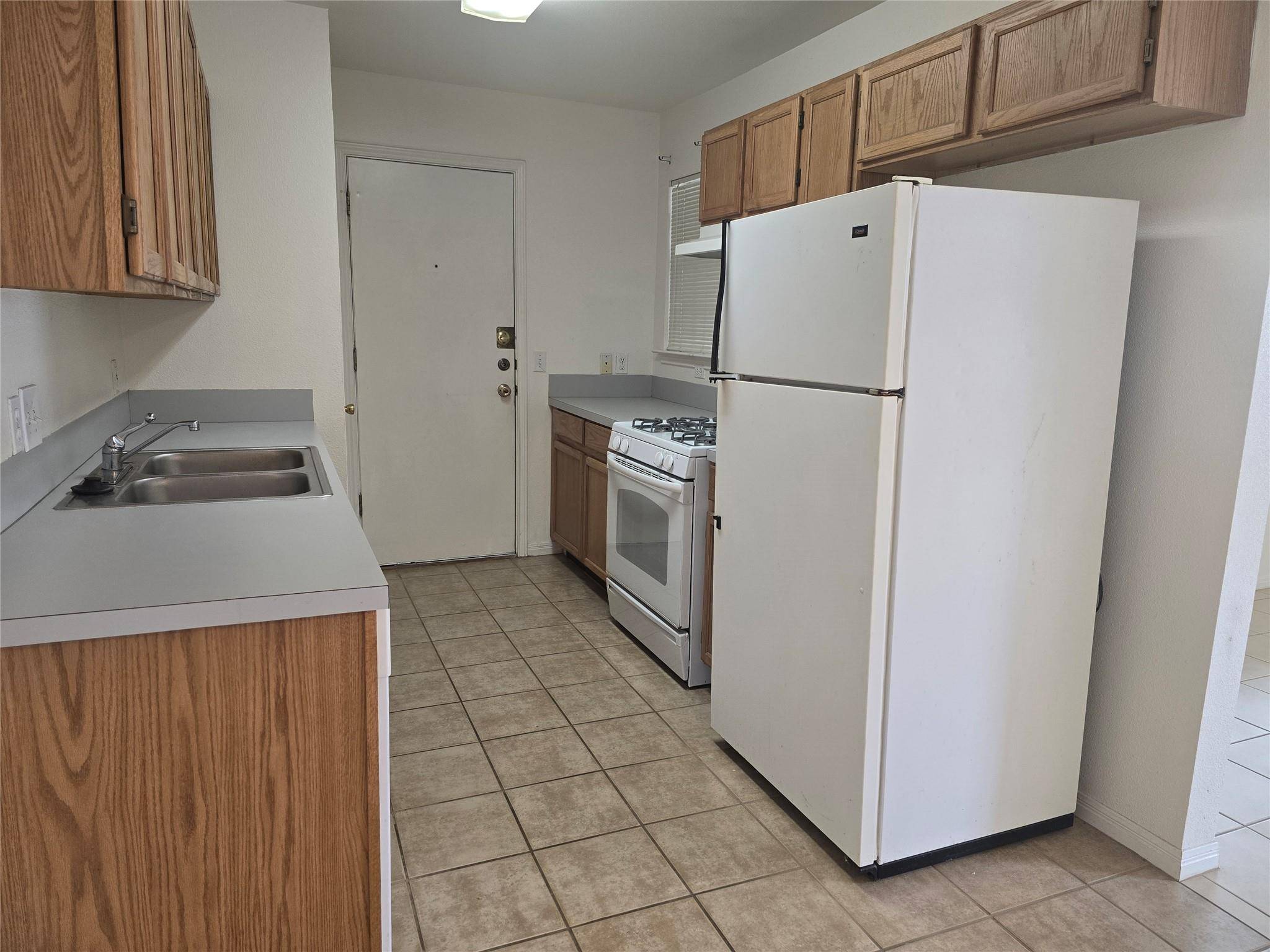 1915 Alex Ave #B, Austin, TX 78728