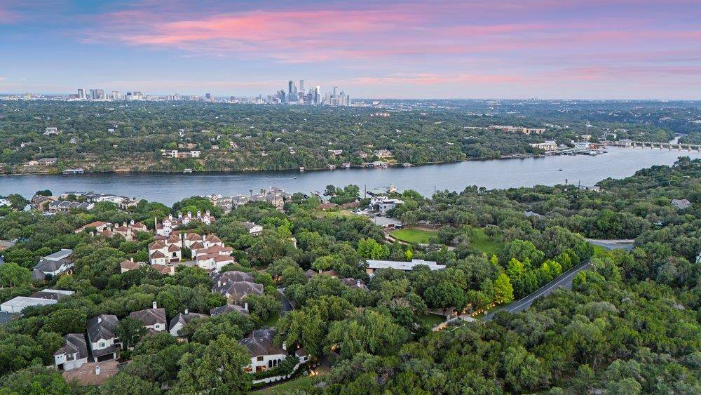 1815 Rue De St Tropez, Austin, TX 78746